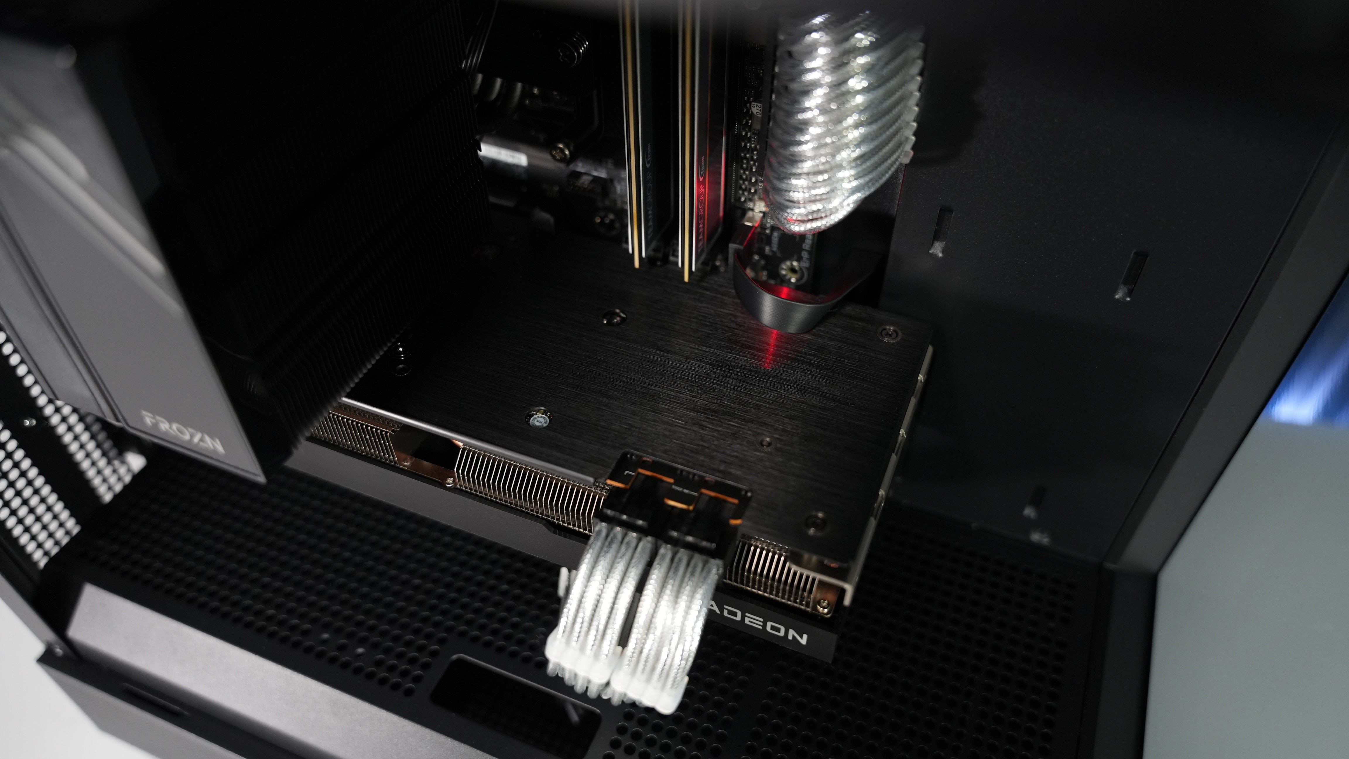 Ryzen 5 7600 + RX 7700XT Gaming/Streaming PC (Ready To Ship)