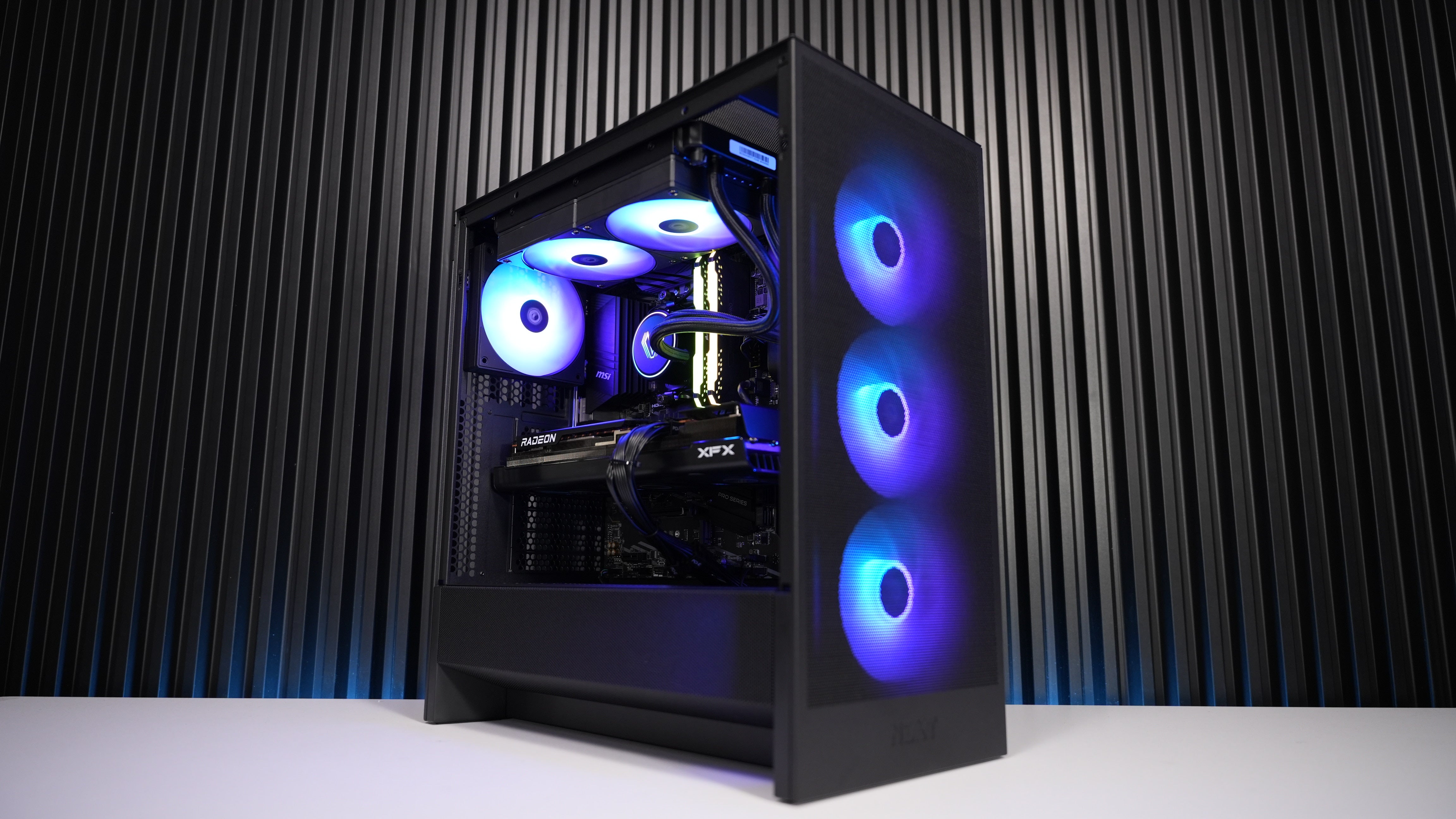 Ryzen 7 5700X + RX 7800XT Gaming/Streaming PC