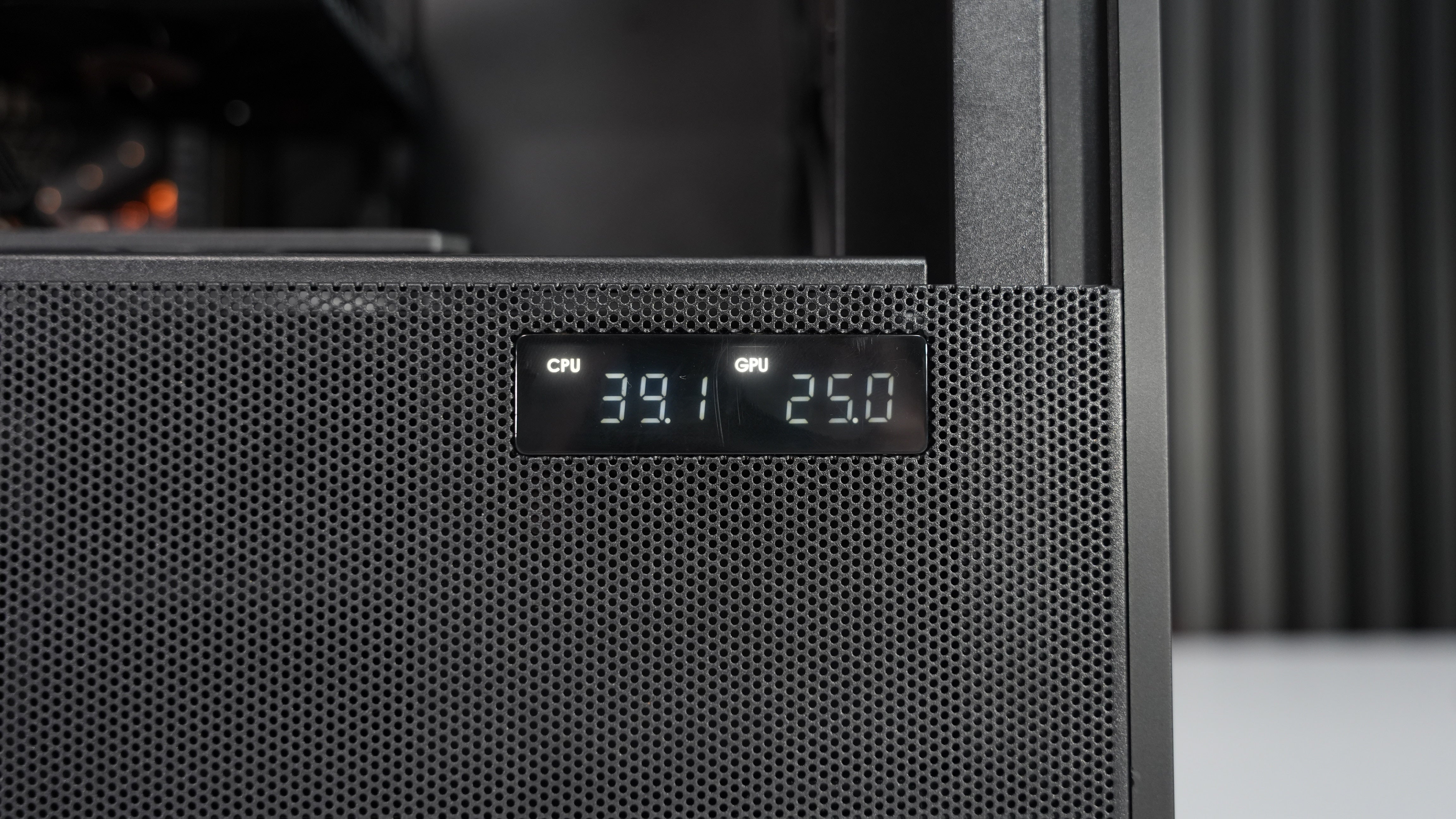 Ryzen 7 9700X + RX 7900GRE Gaming/Streaming PC