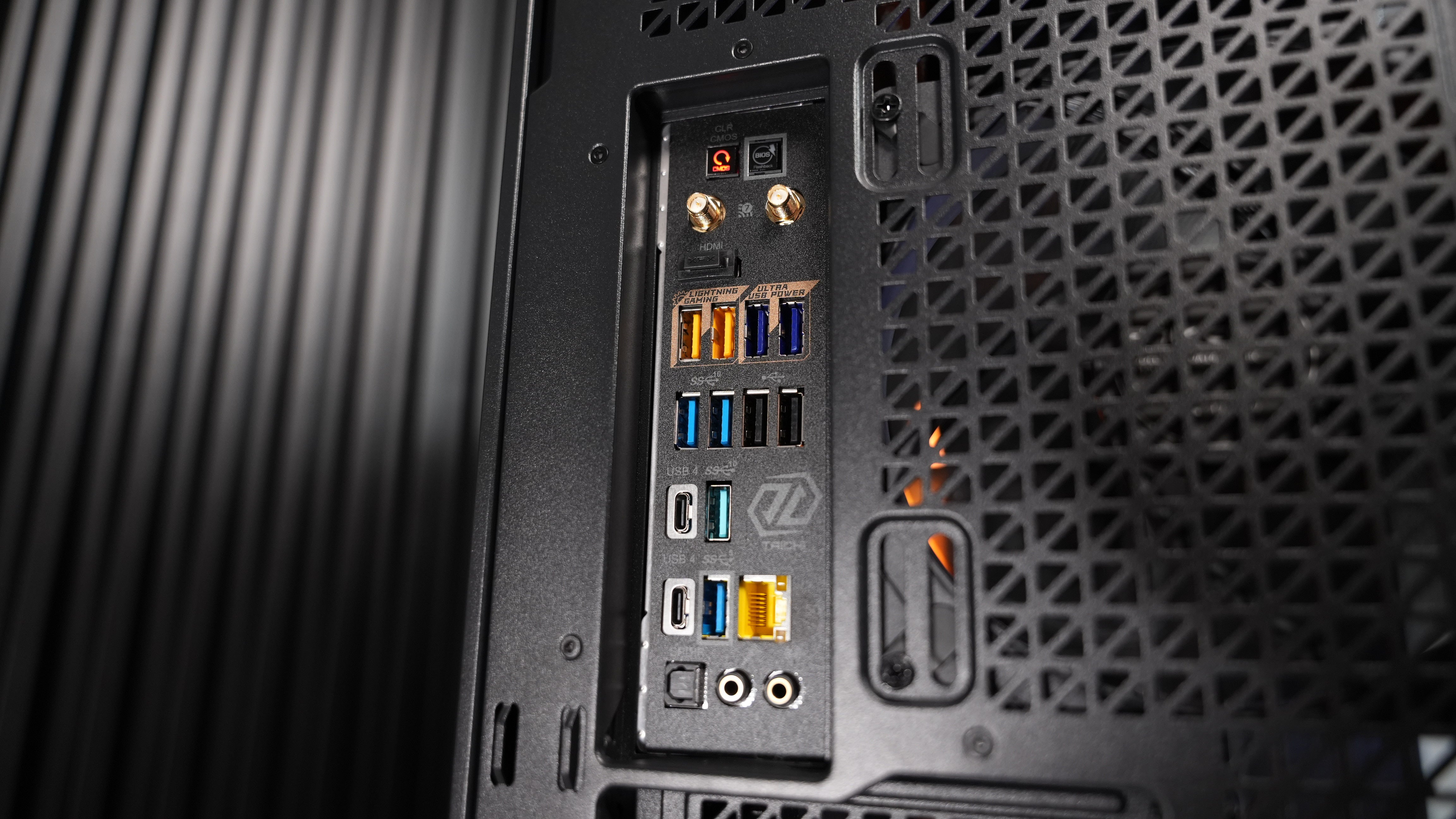 Ryzen 7 9700X + RX 7900GRE Gaming/Streaming PC