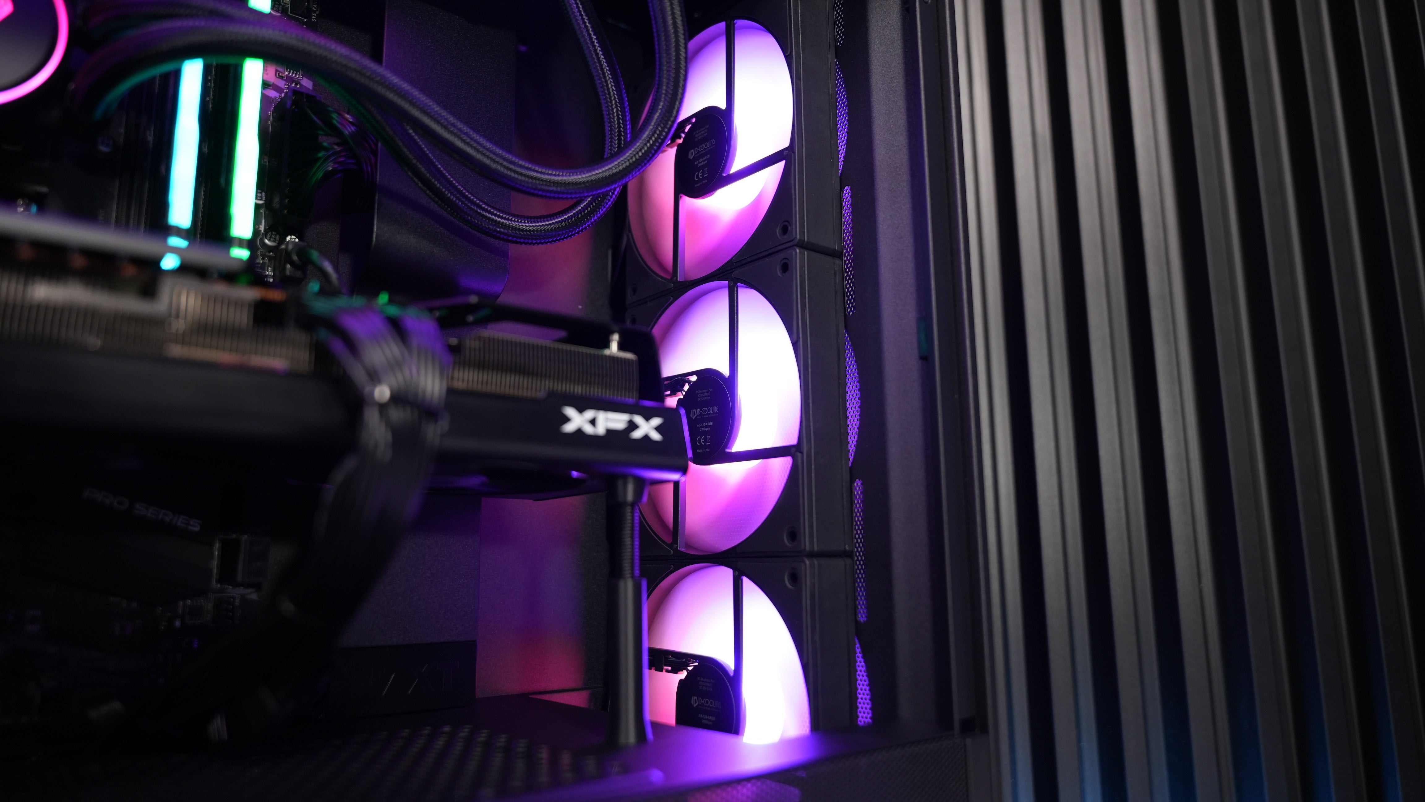 Ryzen 7 5700X + RX 7800XT Gaming/Streaming PC