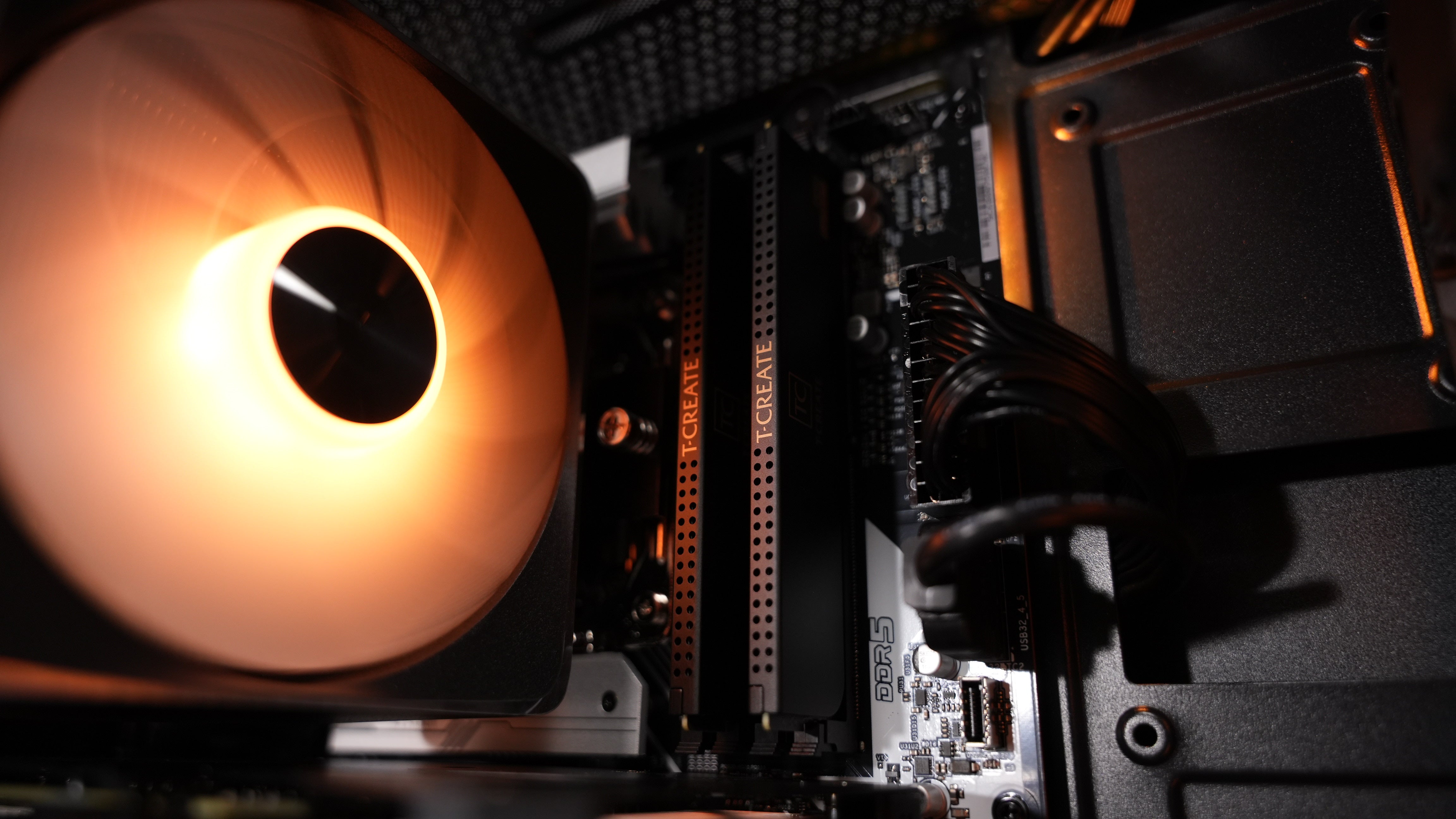 Intel i5 12600KF + RTX 4060 Gaming PC