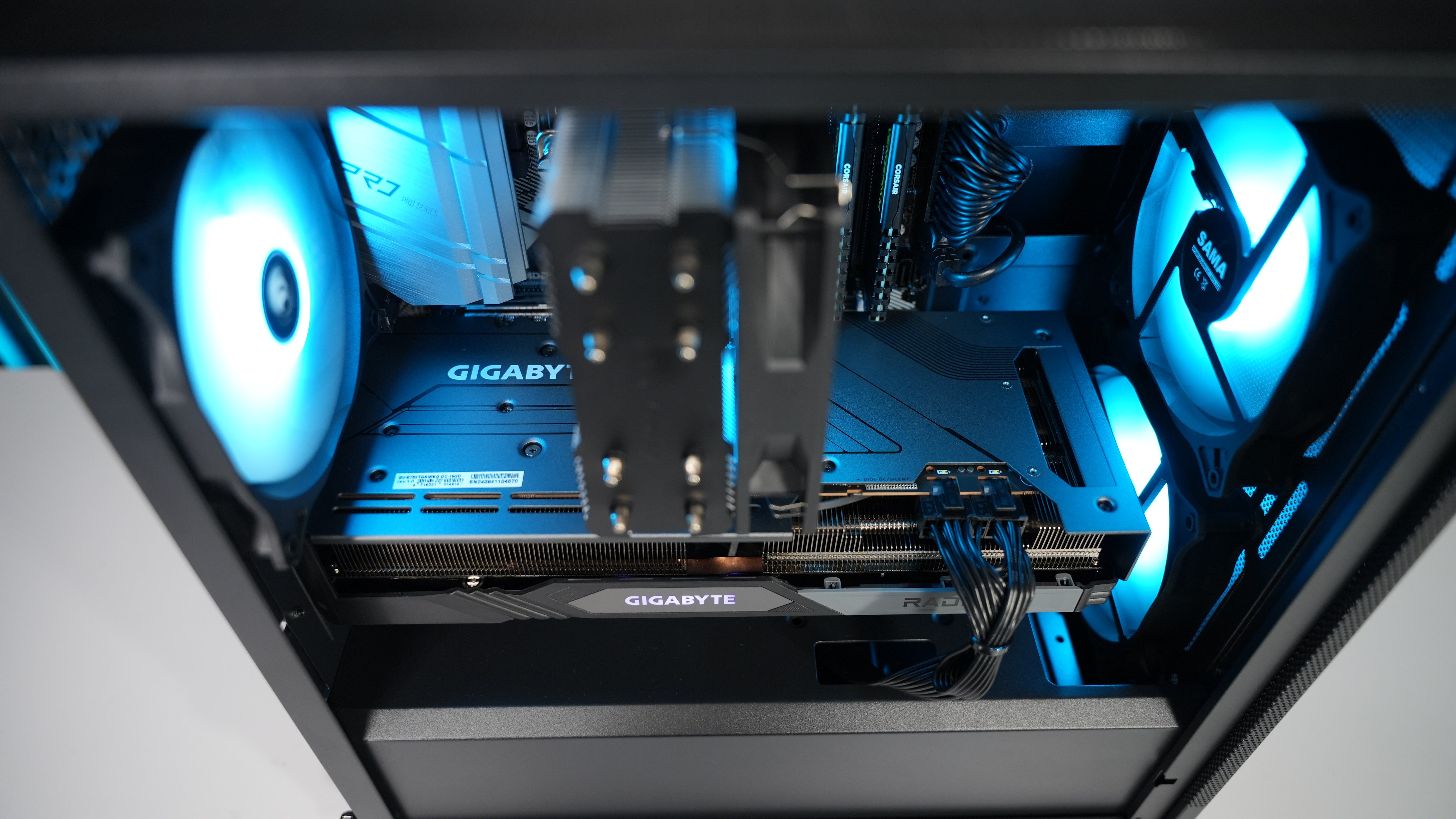 Ryzen 7 5700X + RX 7800XT Gaming/Streaming PC