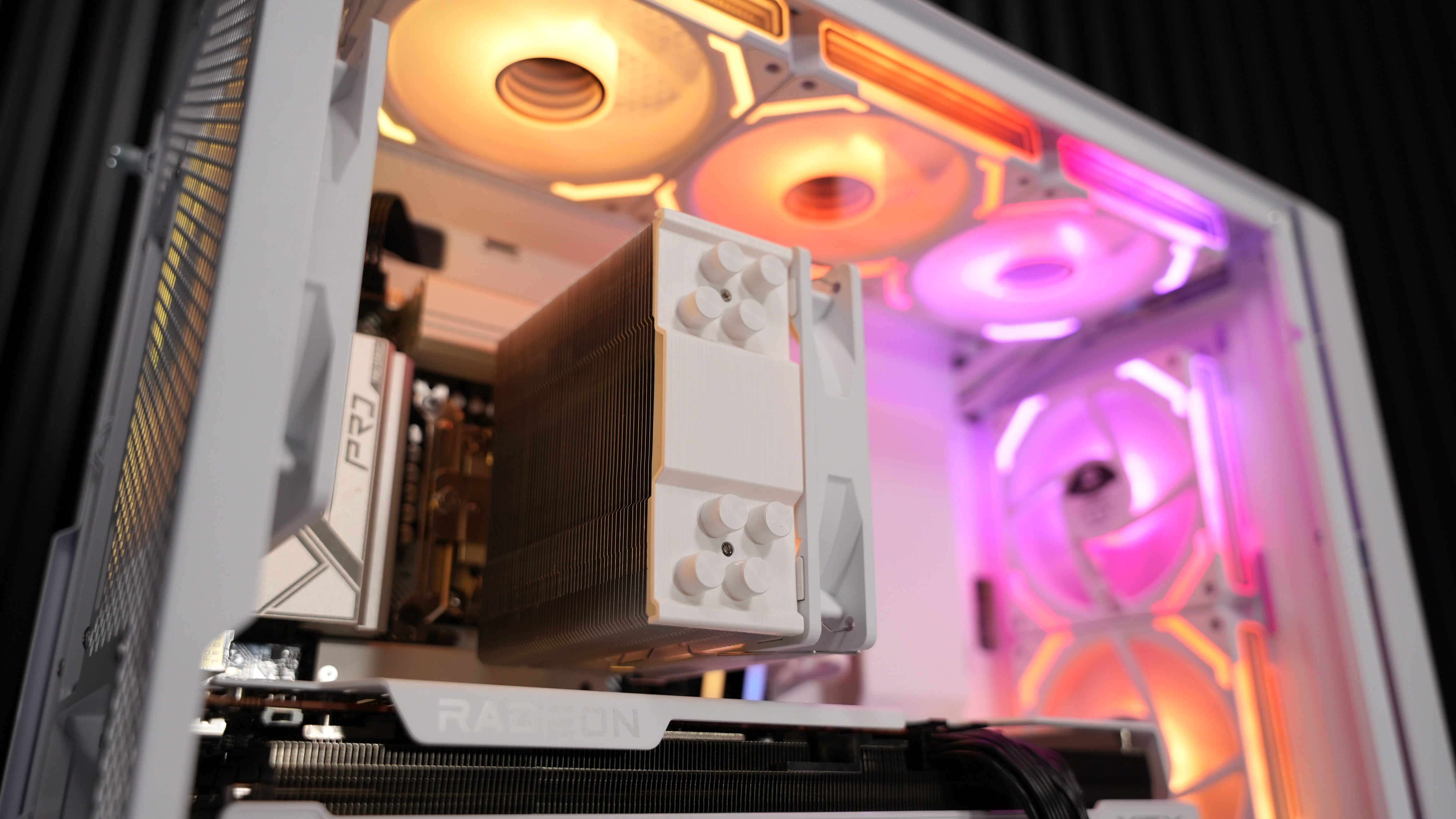 Intel i7 12700K + RX 7800XT Gaming/Streaming PC