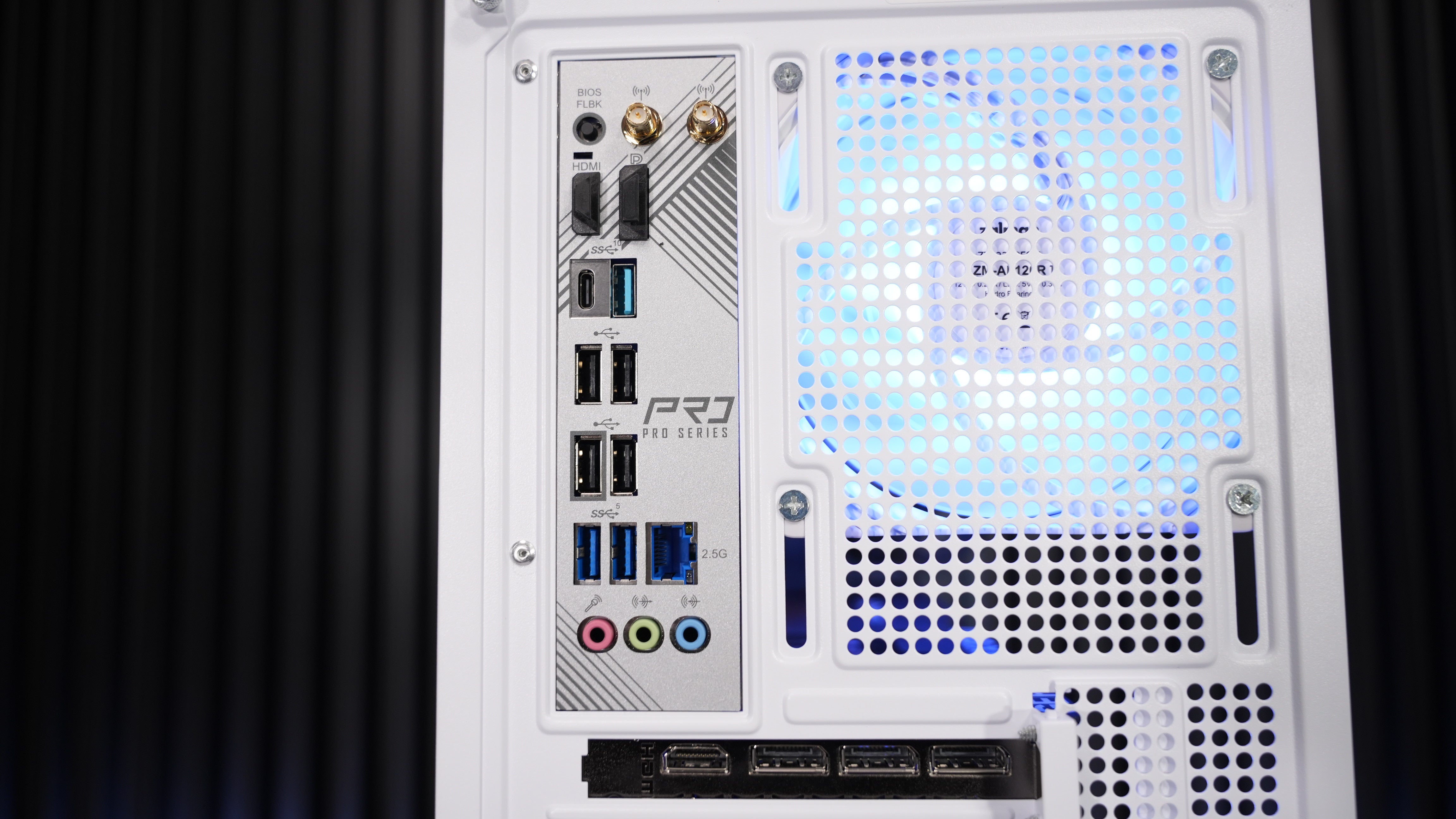 Ryzen 5 7600 + RTX 5070 Gaming/Streaming PC