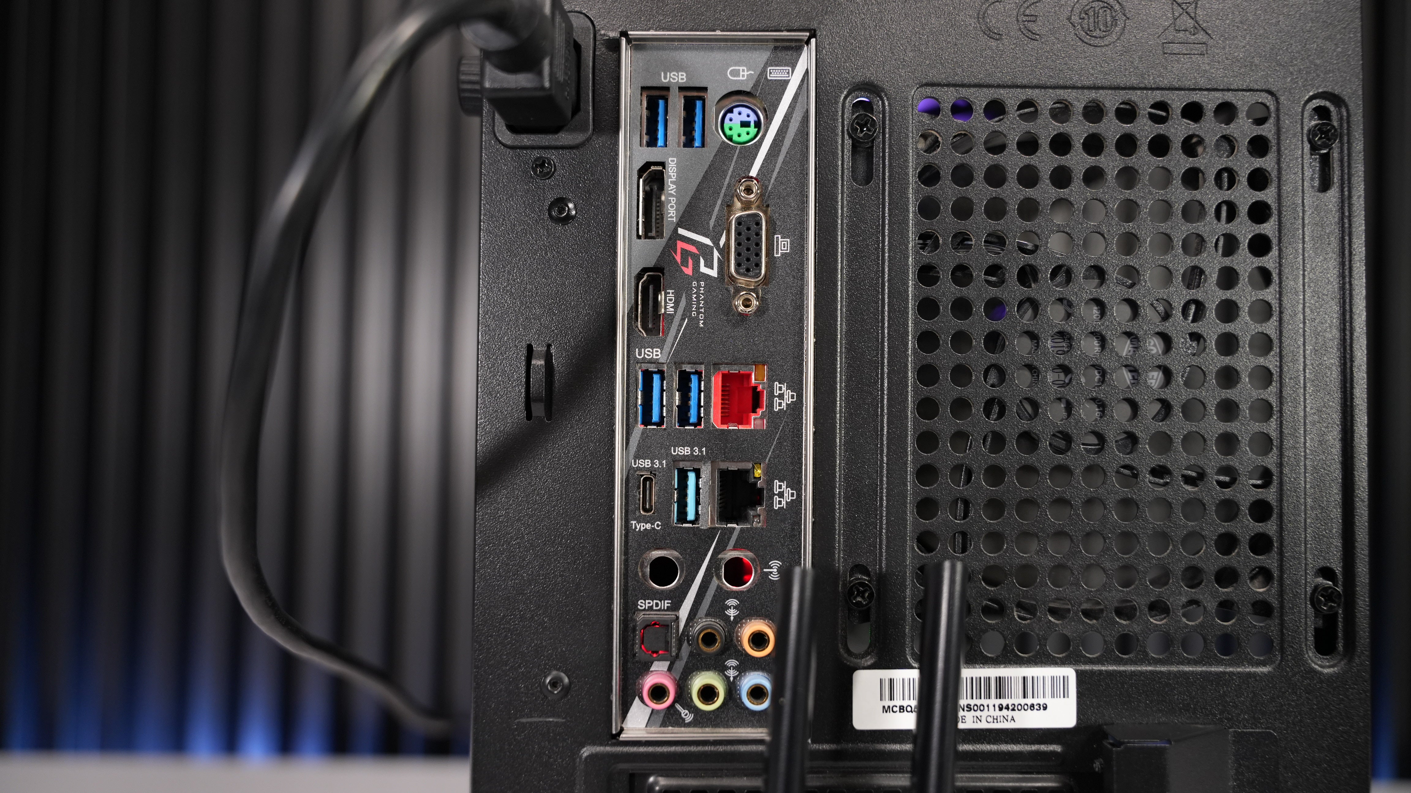 Intel i5 9600K + RTX 2060 Gaming PC