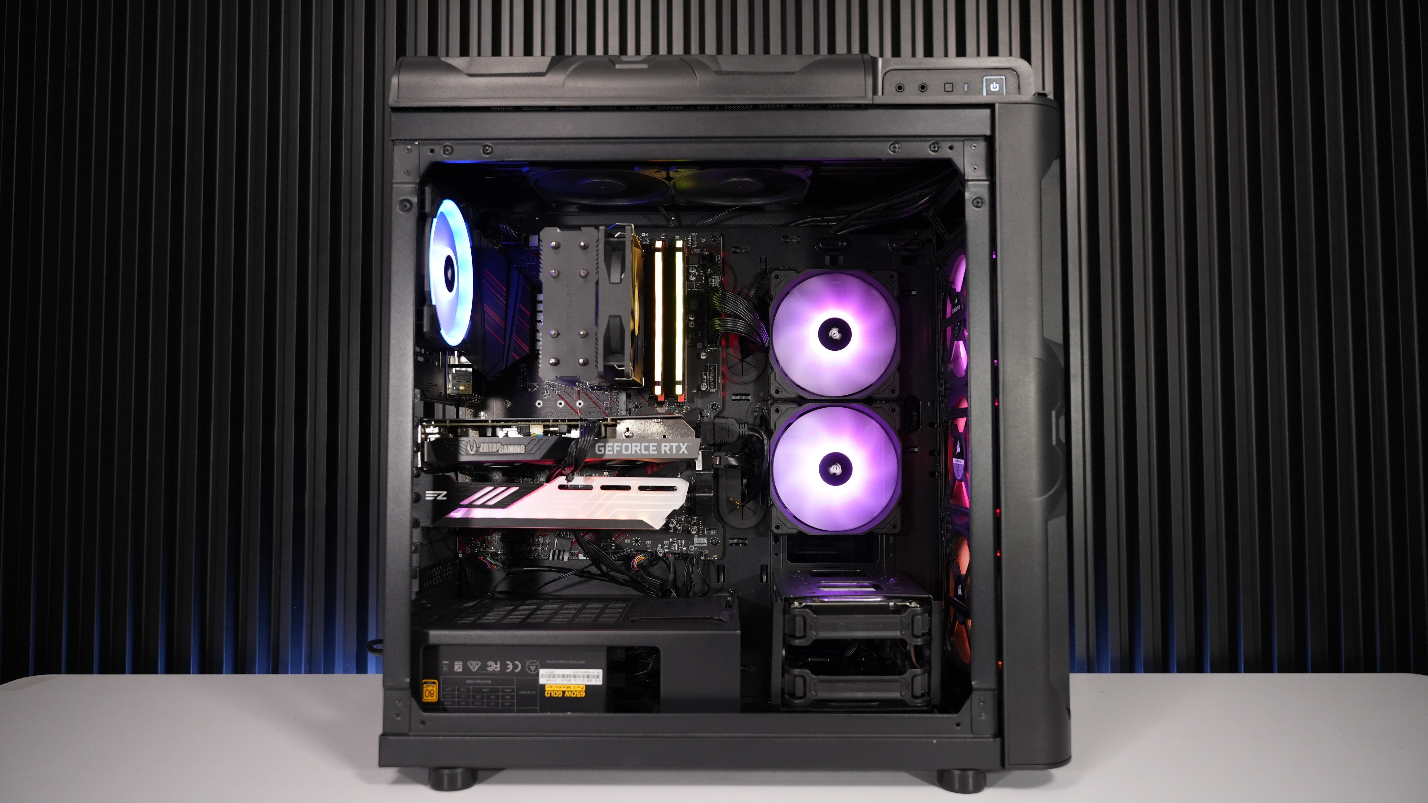Intel i7 9700F + RTX 3060 12GB Gaming PC