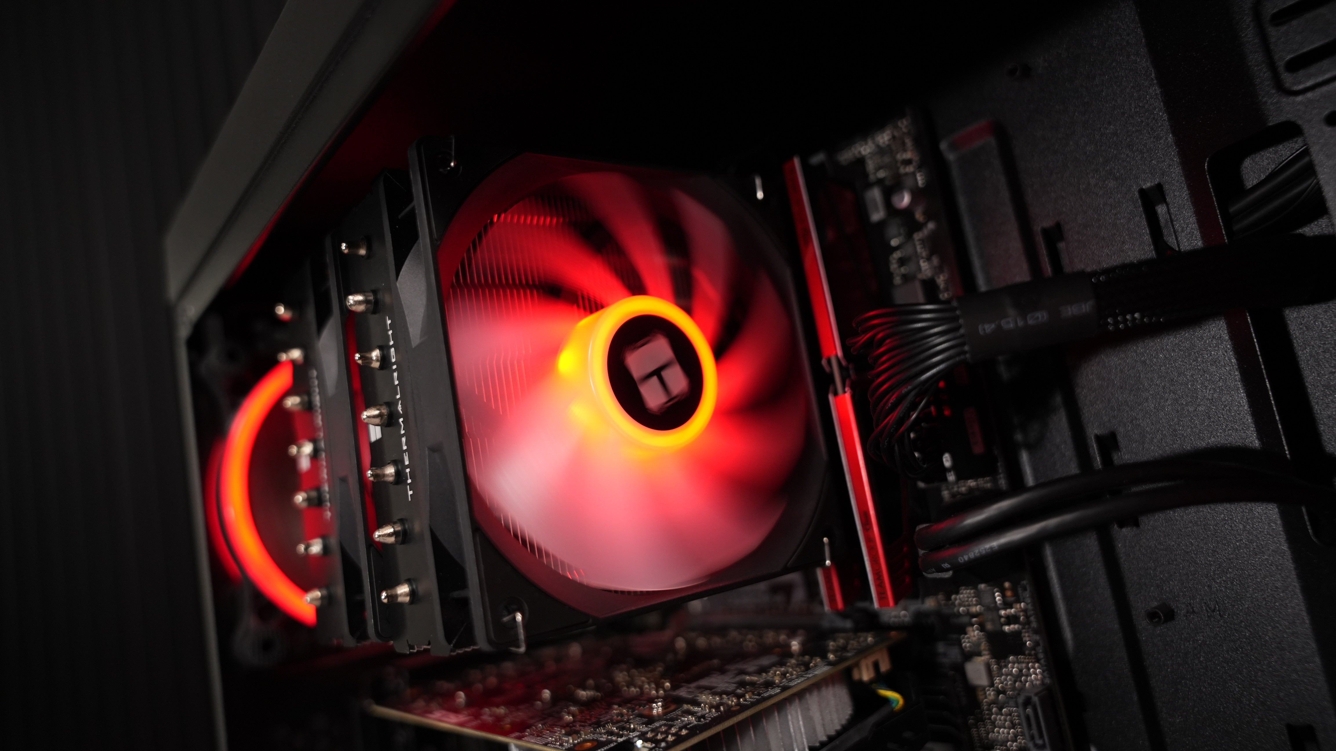 Intel i7 8700 + GTX 1060 3GB Gaming PC