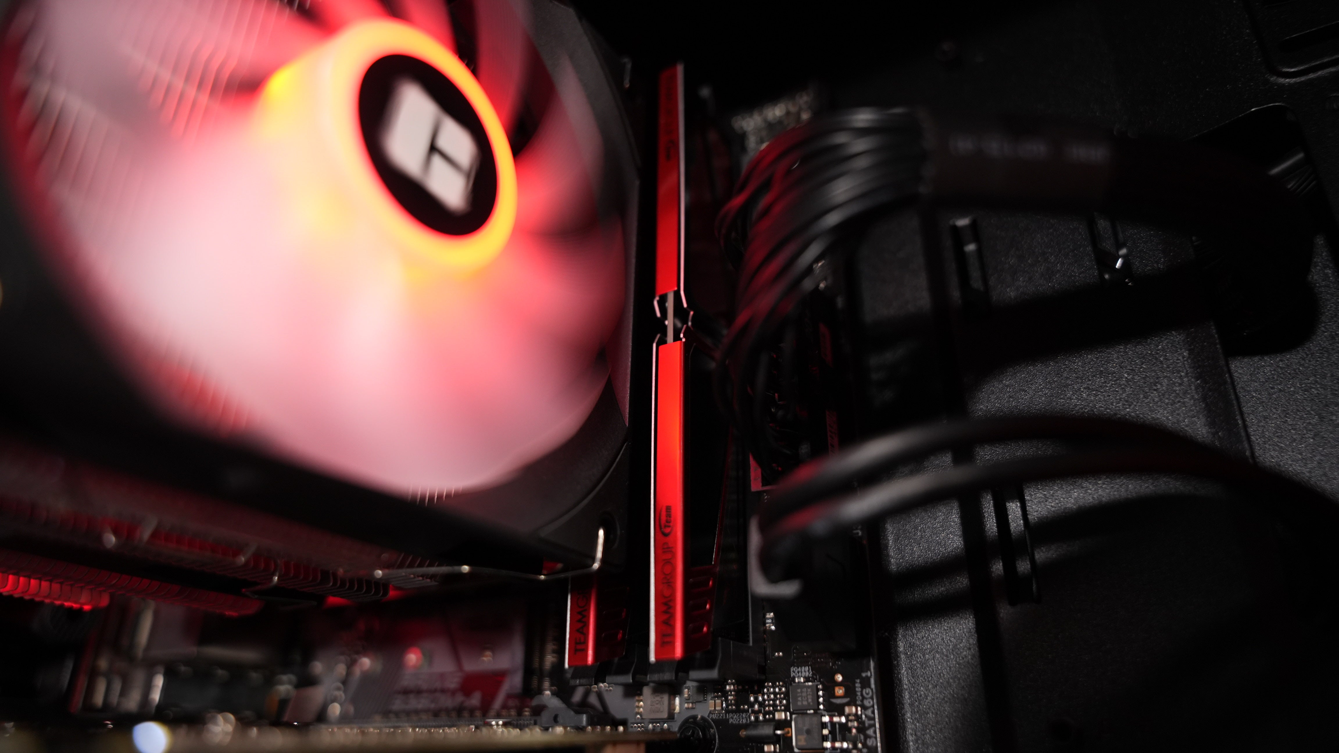 Intel i7 8700 + GTX 1060 3GB Gaming PC