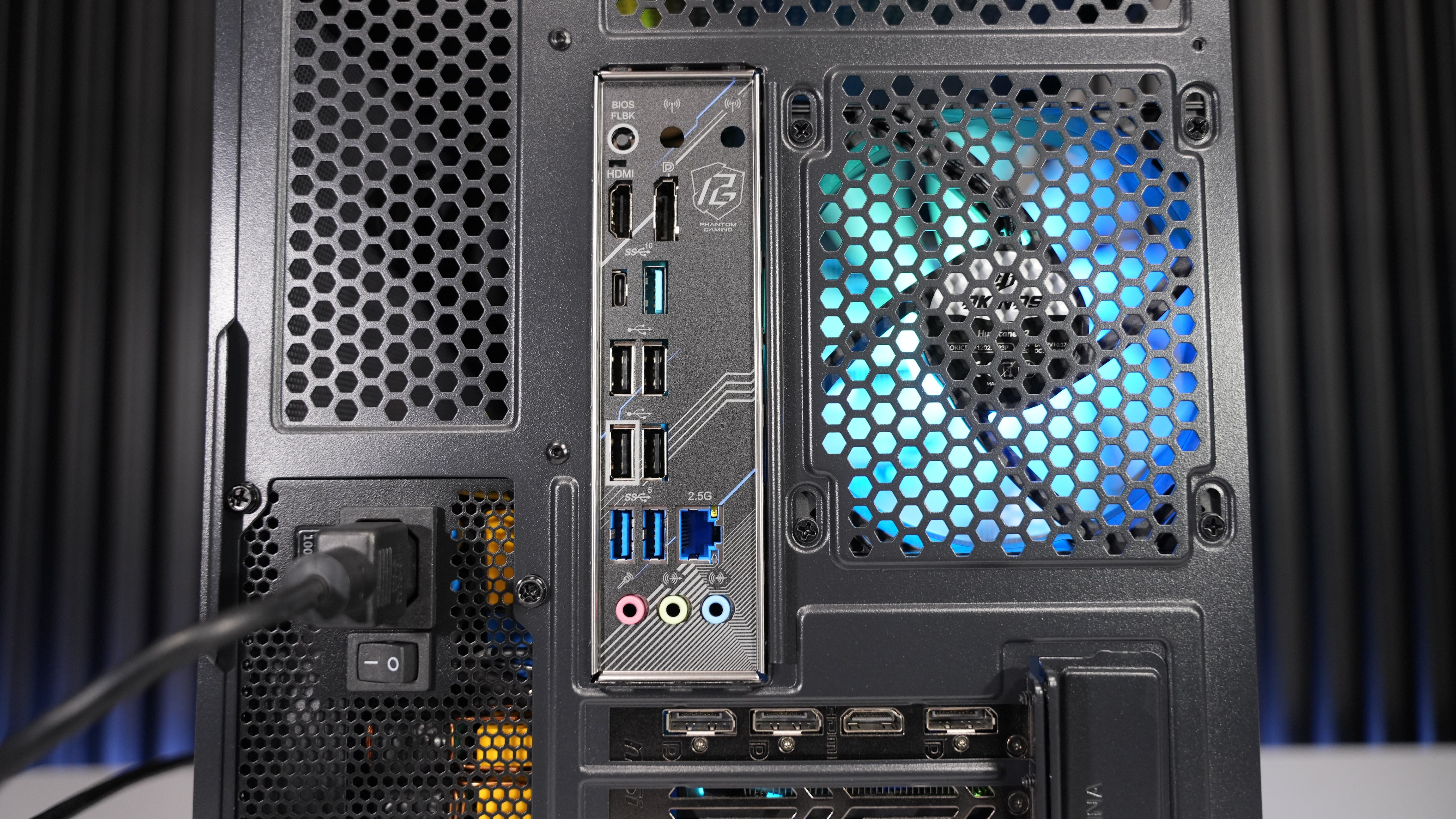 Ryzen 5 7400F + GTX 1660 Ti Gaming PC