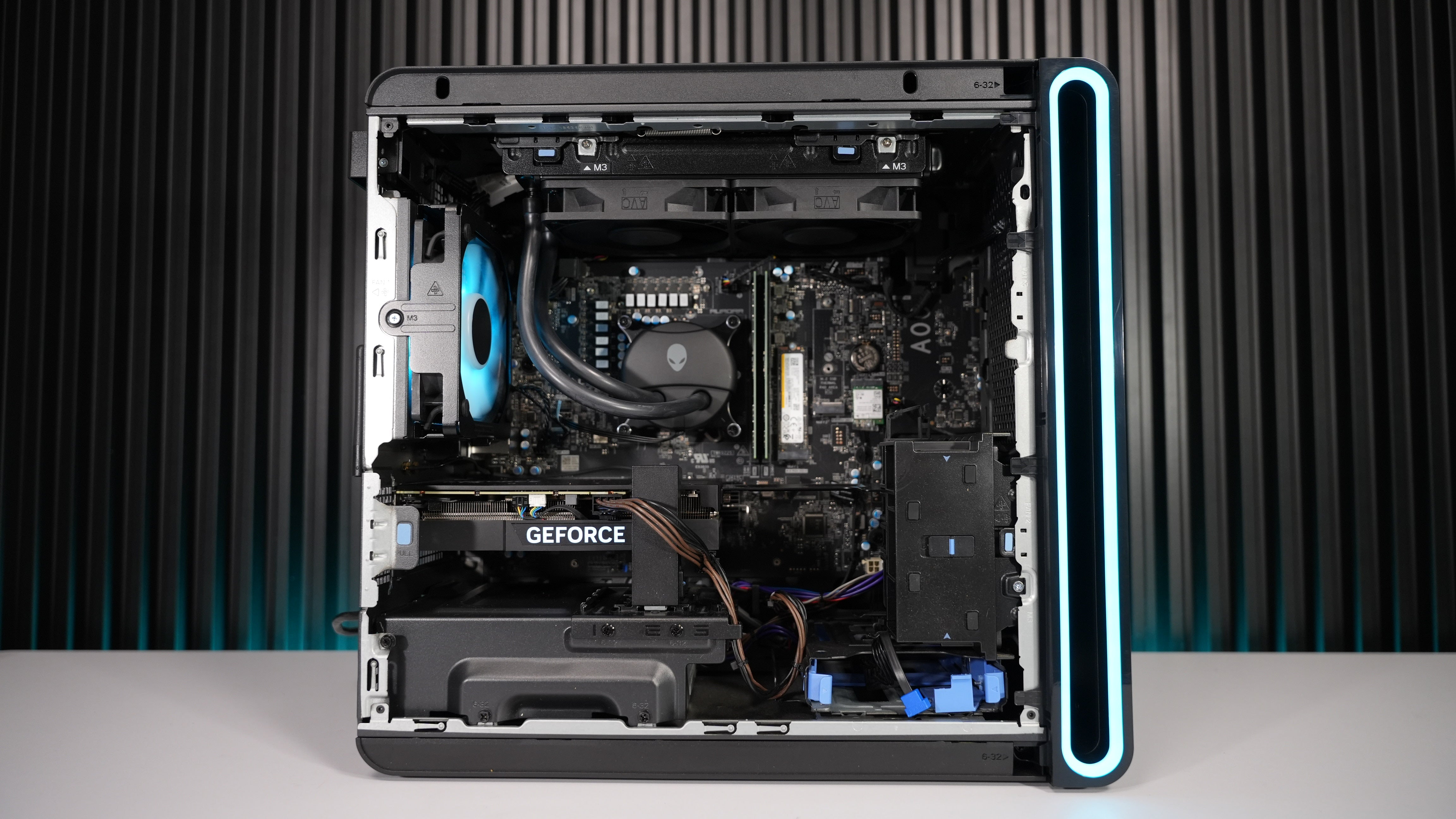 Intel i7 14700F + RTX 4060 Ti Gaming PC