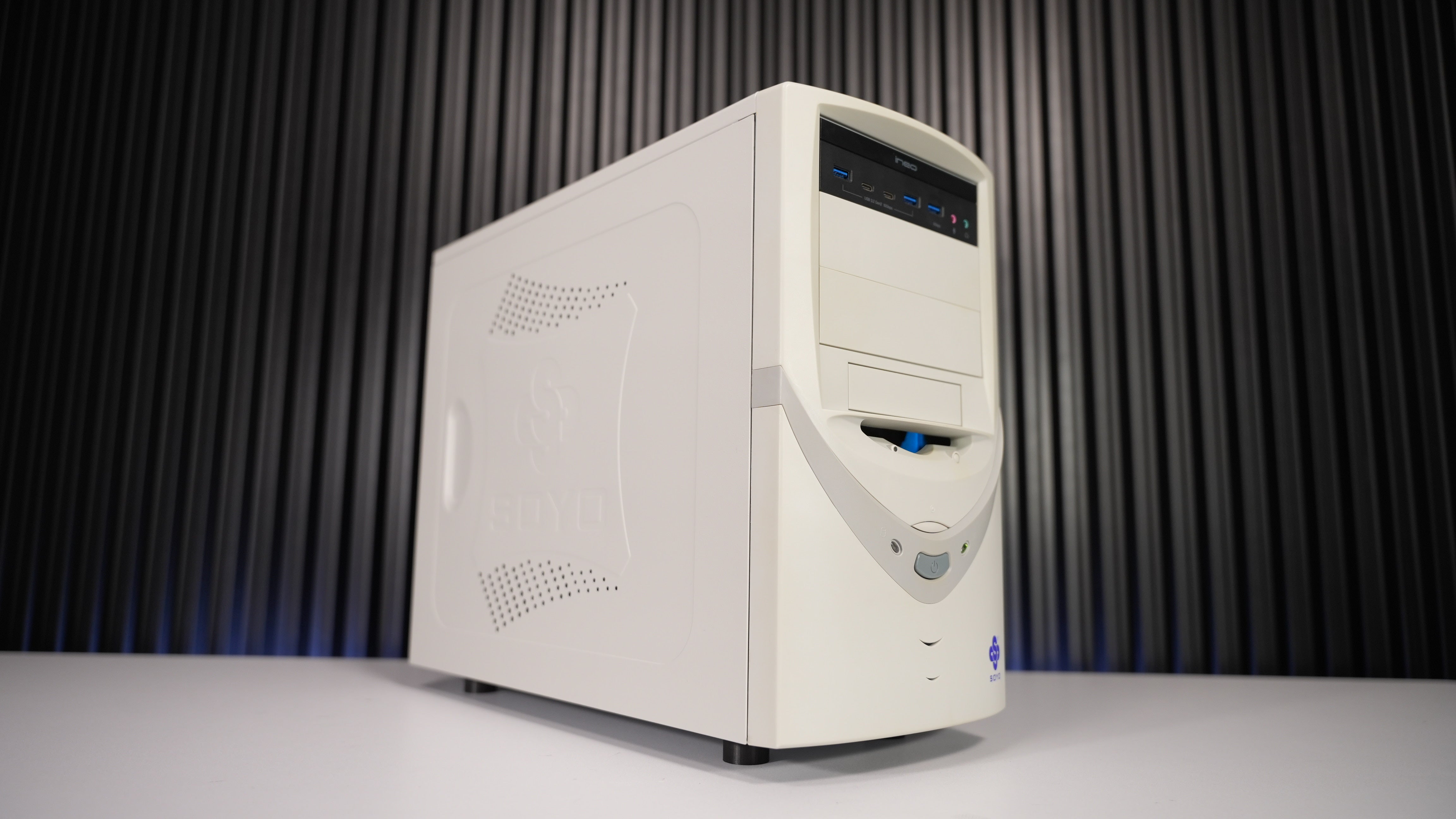 Ryzen 5 9600X + RTX 5070 Gaming/Streaming PC