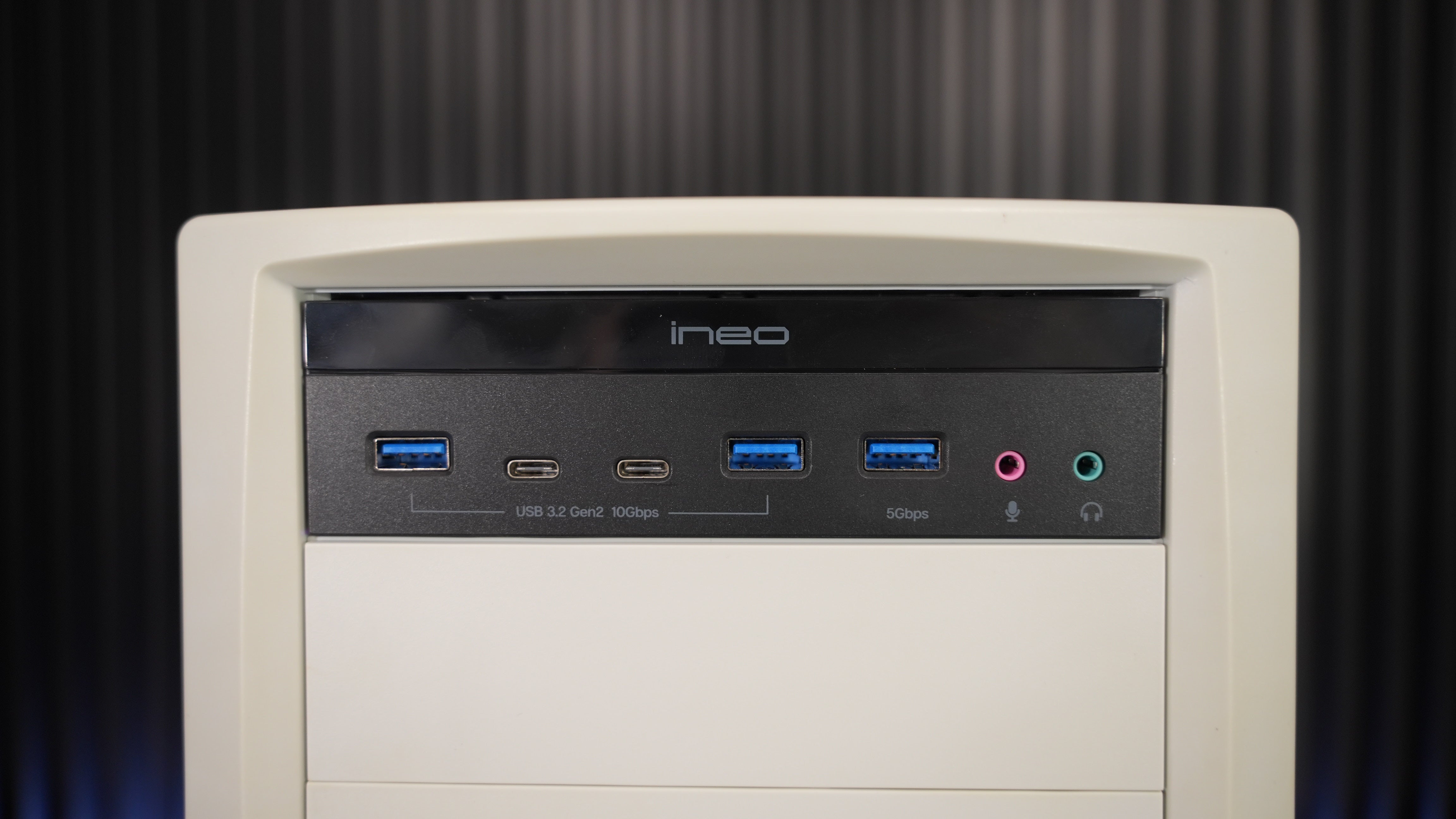 Ryzen 5 9600X + RTX 5070 Gaming/Streaming PC