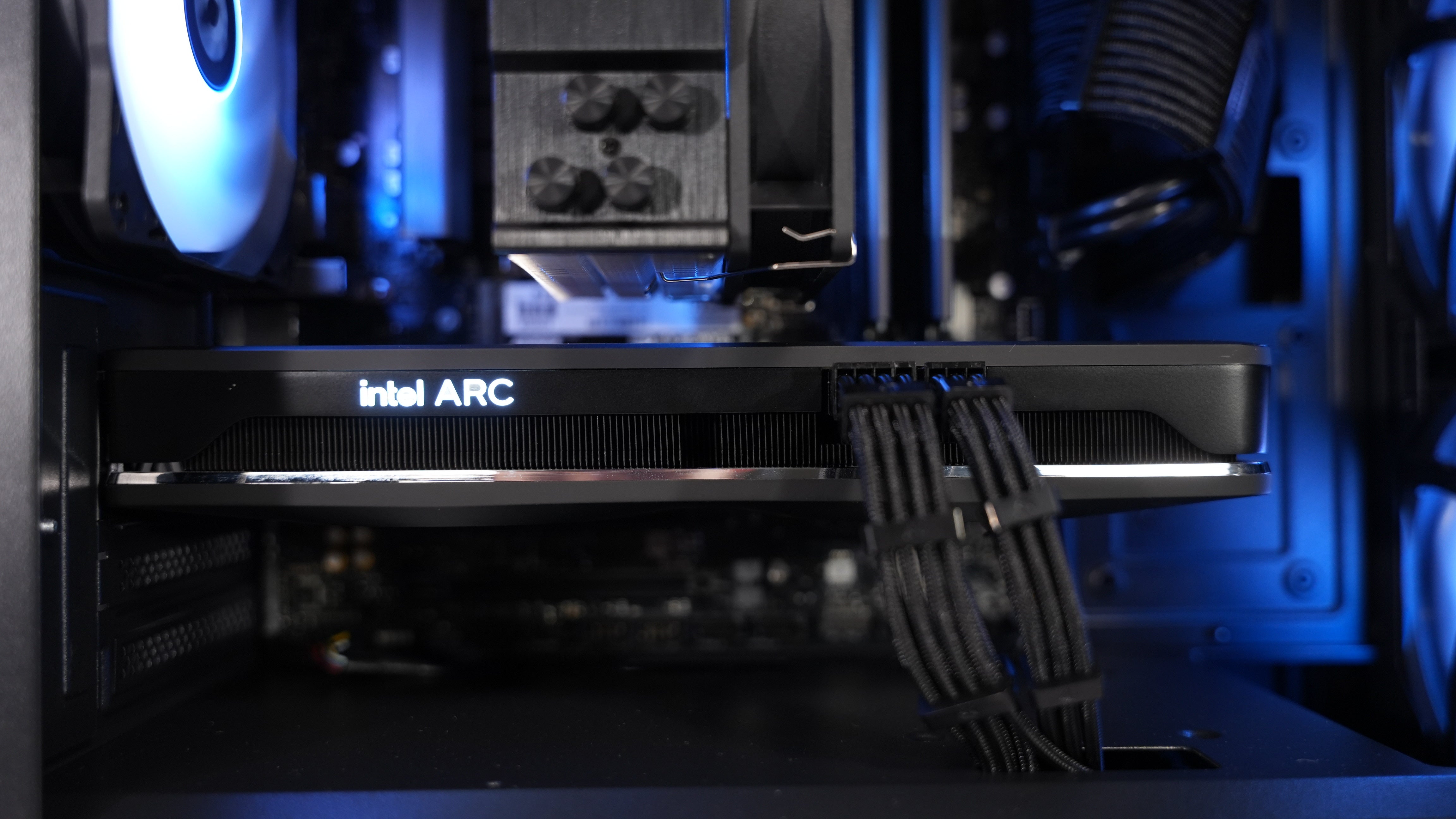 Intel i5 12600KF + Intel Arc A750 Gaming PC