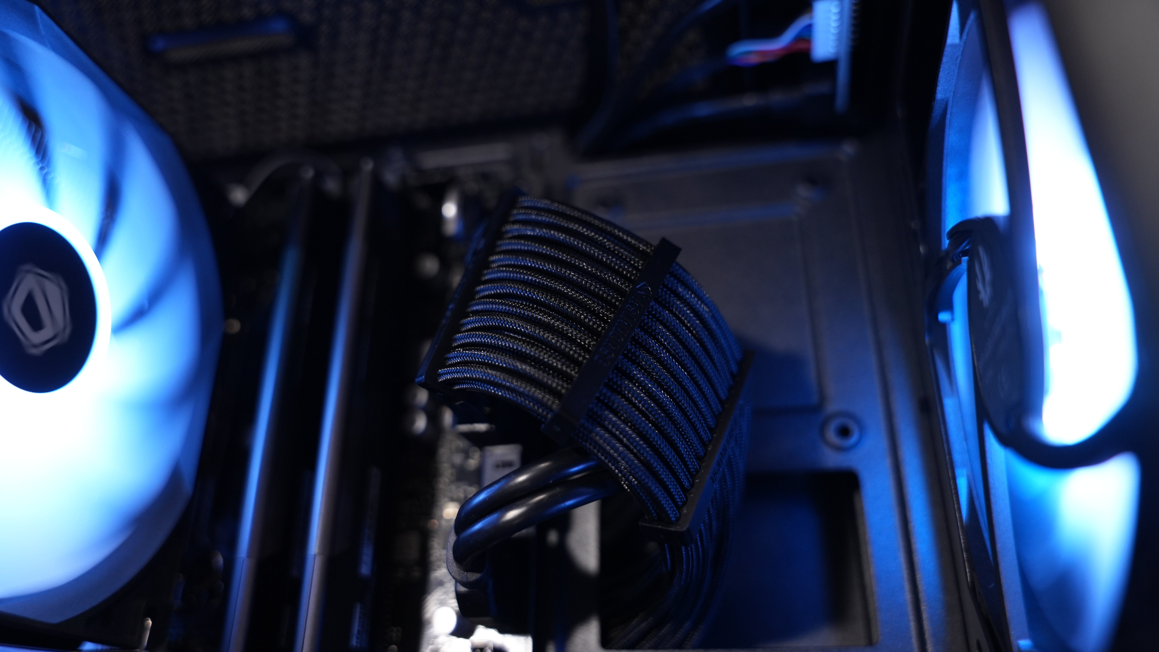 Intel i5 12600KF + Intel Arc A750 Gaming PC