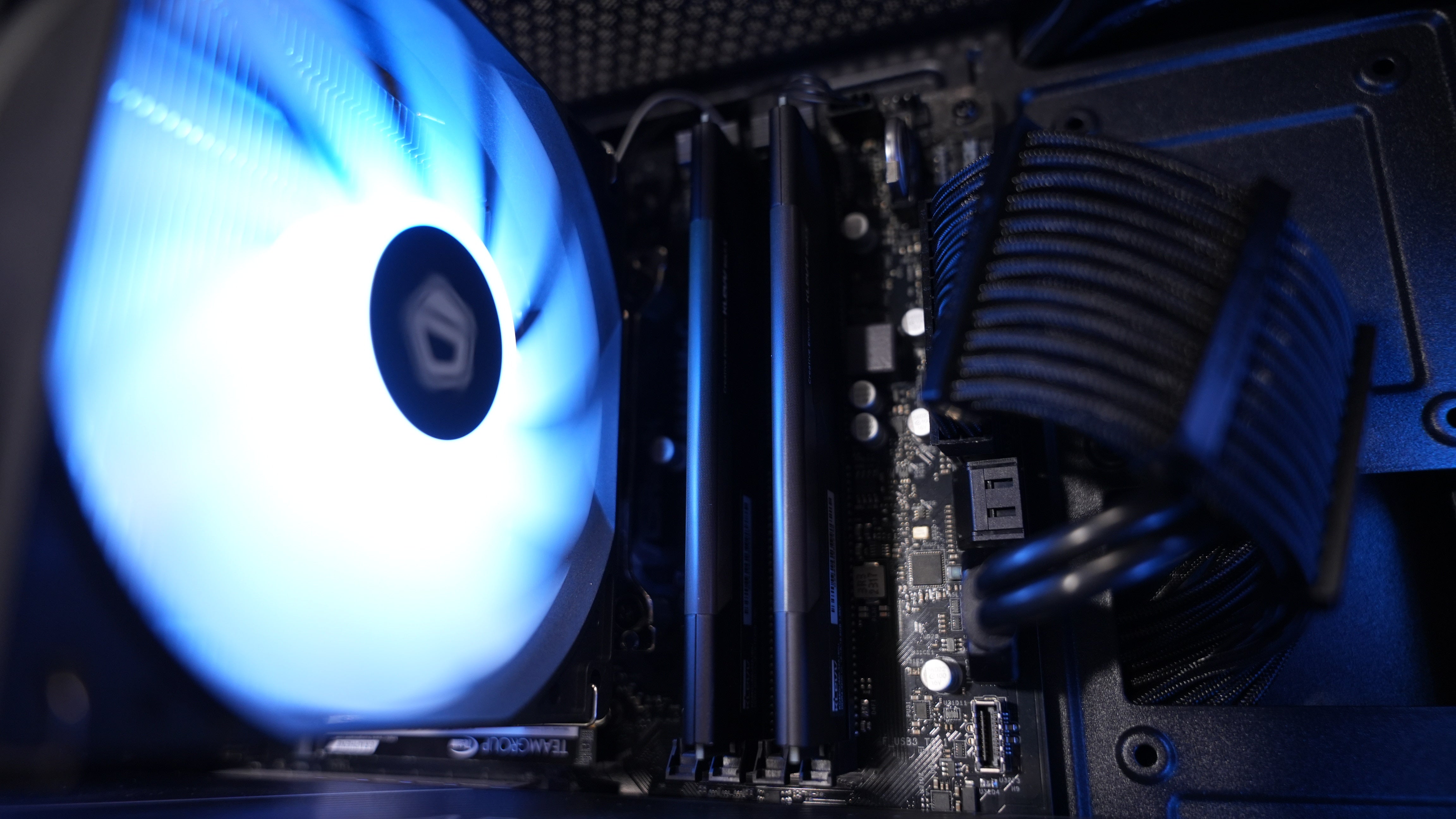Intel i5 12600KF + Intel Arc A750 Gaming PC