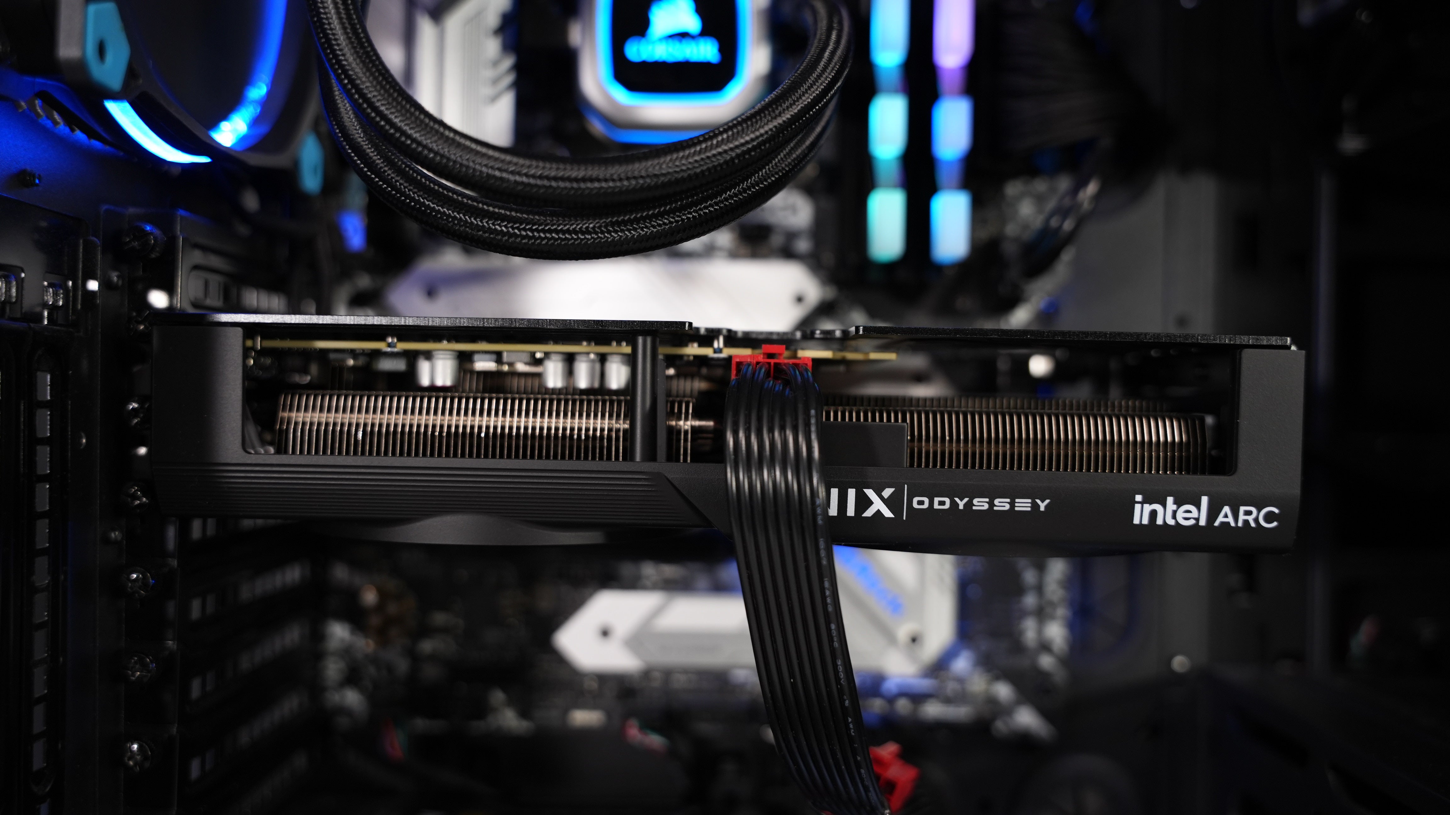 Intel i7 9700KF + Intel Arc B580 Gaming PC