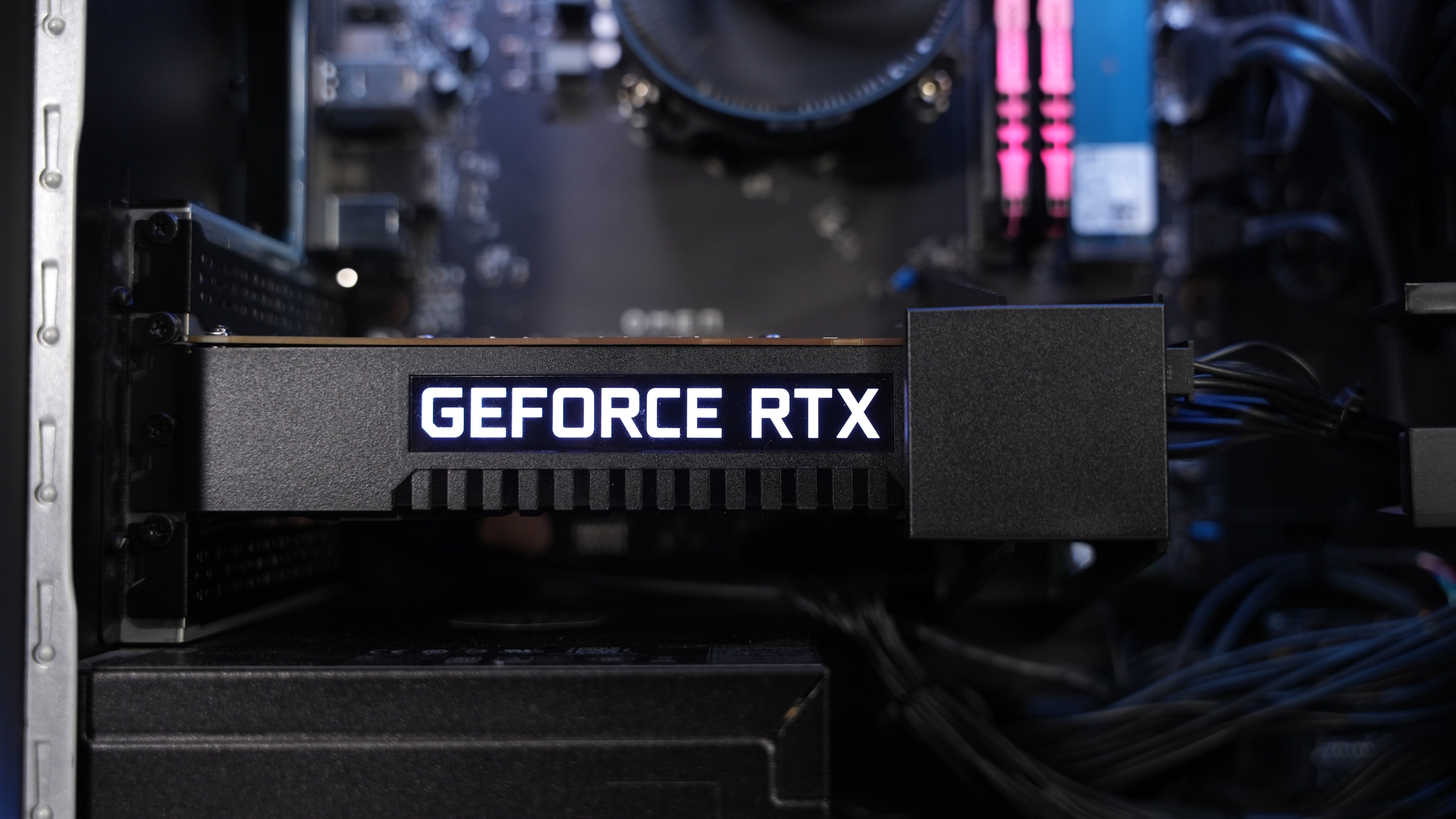 Ryzen 7 3700X + RTX 2060 Gaming PC