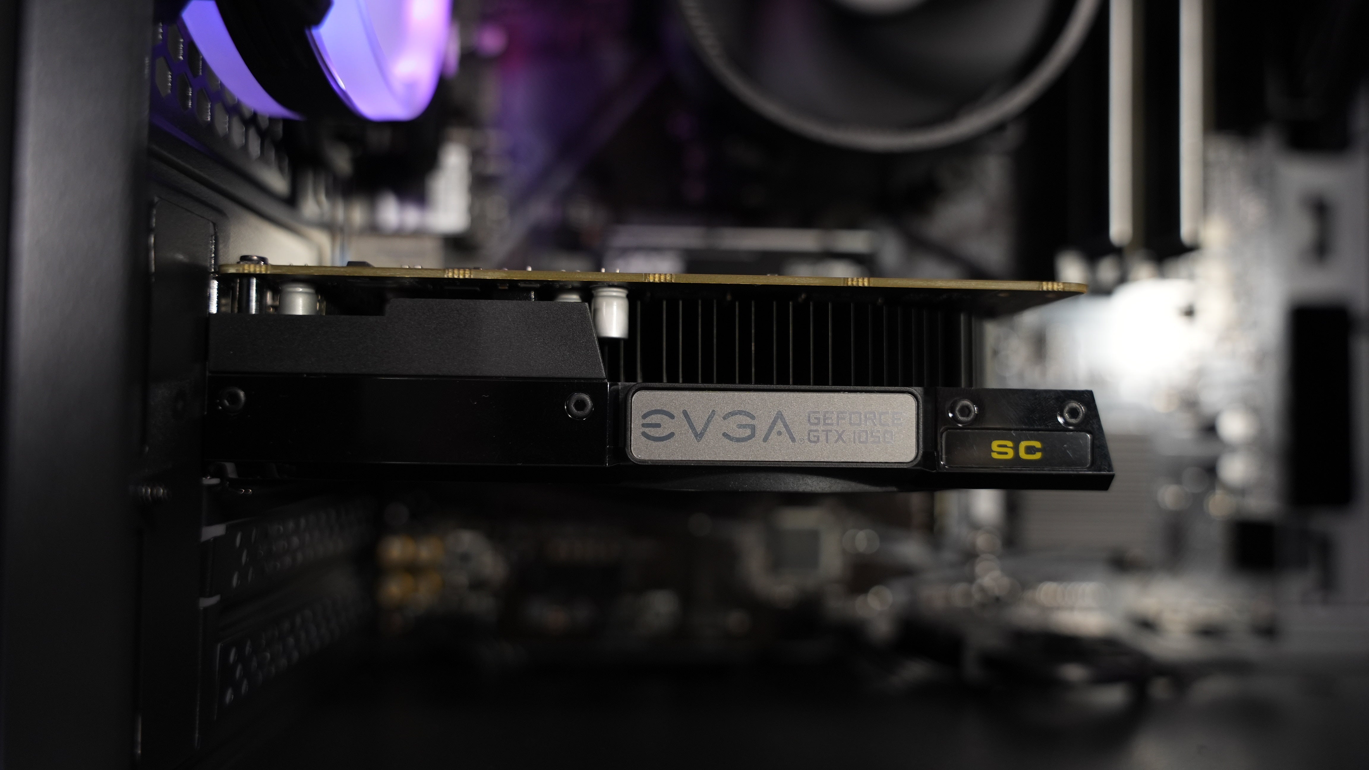 Ryzen 3 4100 + GTX 1050 Budget Gaming PC
