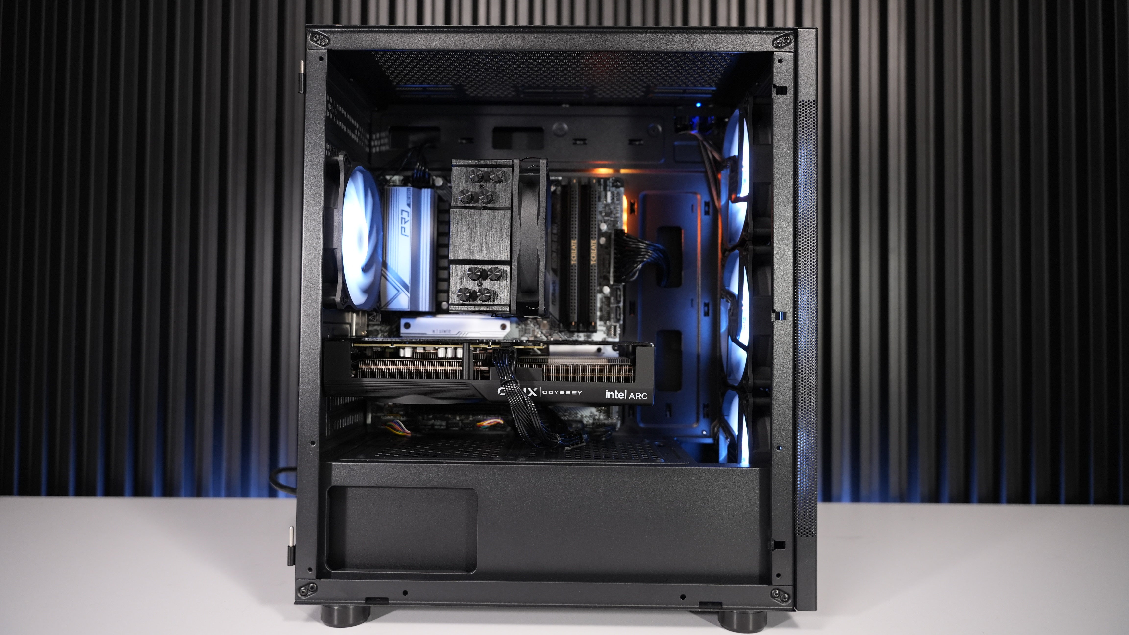 Ryzen 5 9600X + Arc B580 Gaming PC
