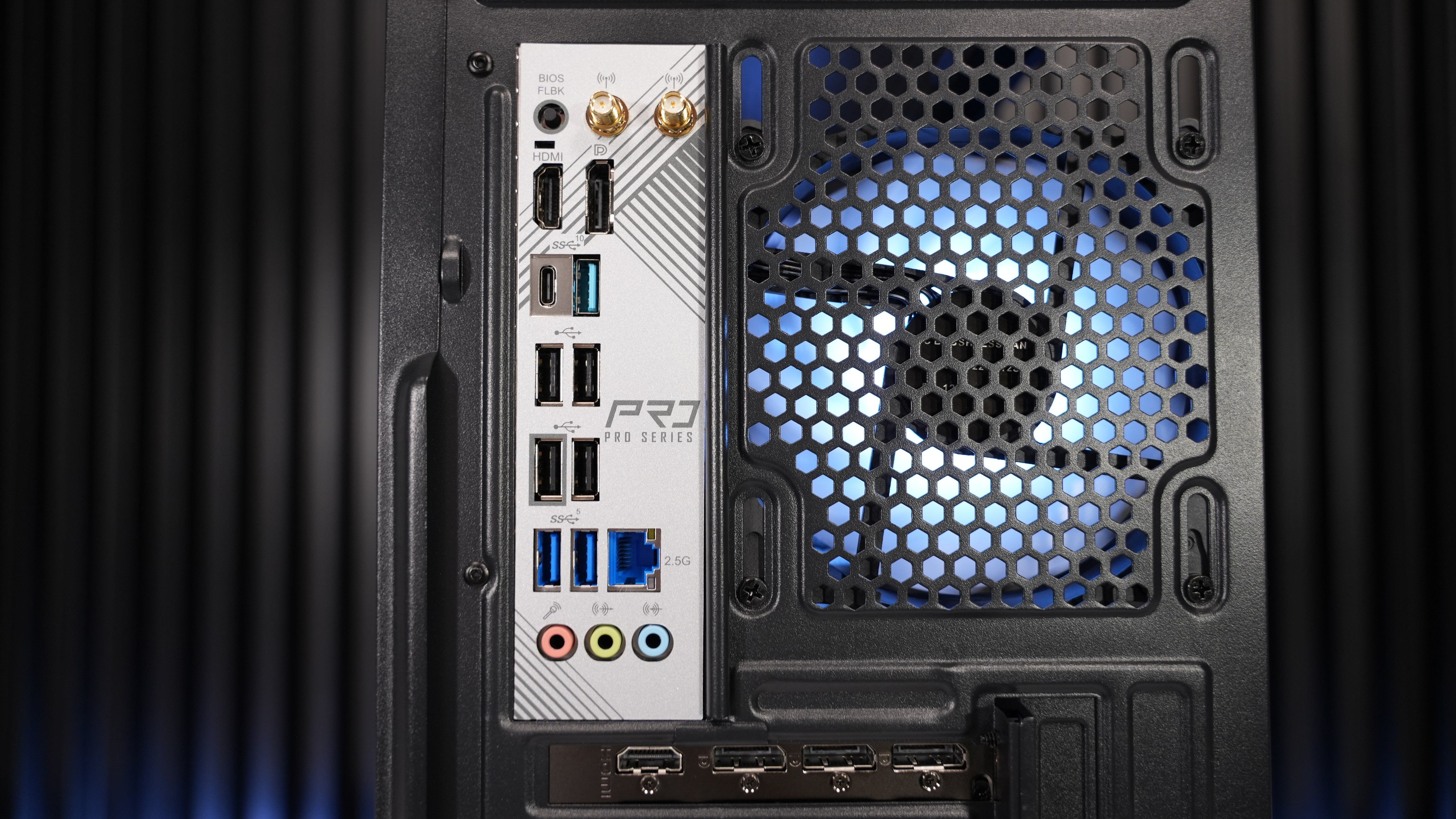 Ryzen 5 9600X + Arc B580 Gaming PC