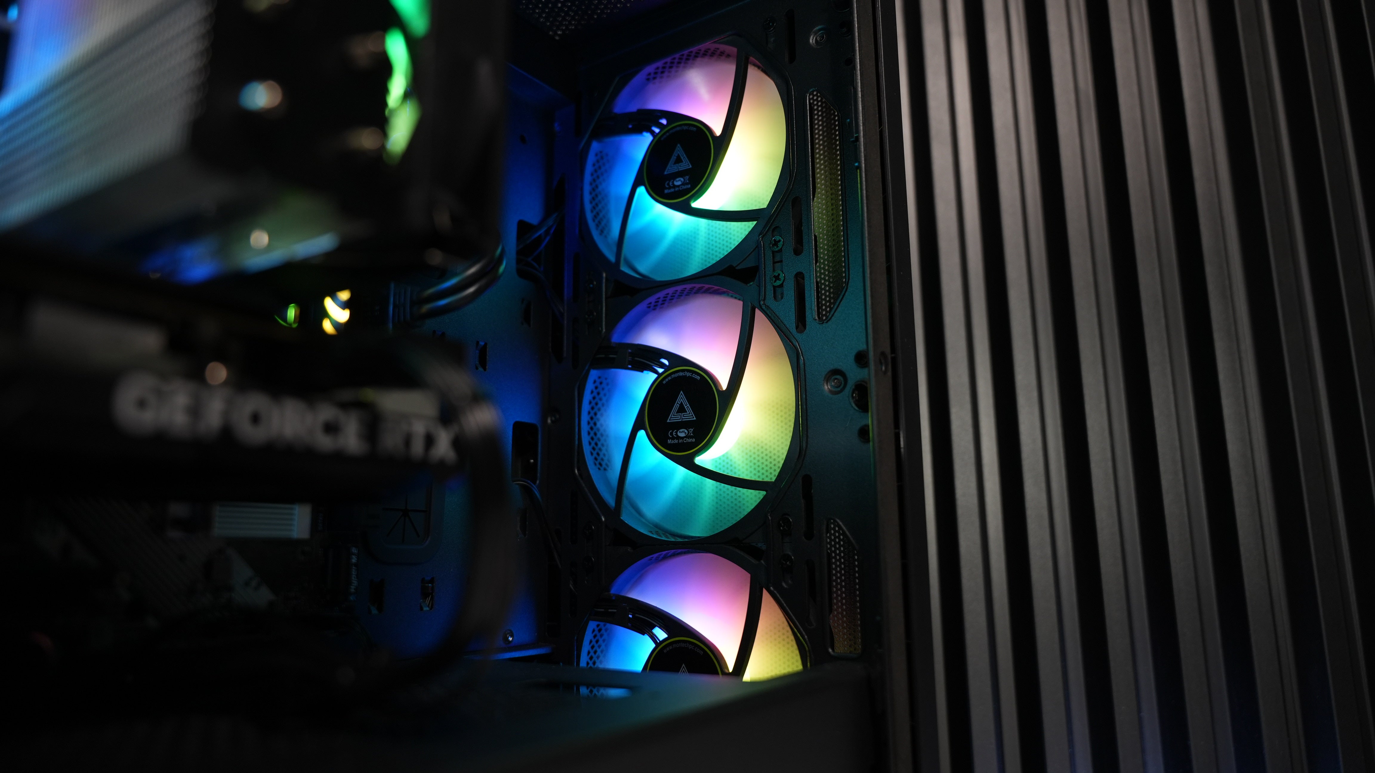 Intel i5 12400F + RTX 4060 Gaming PC