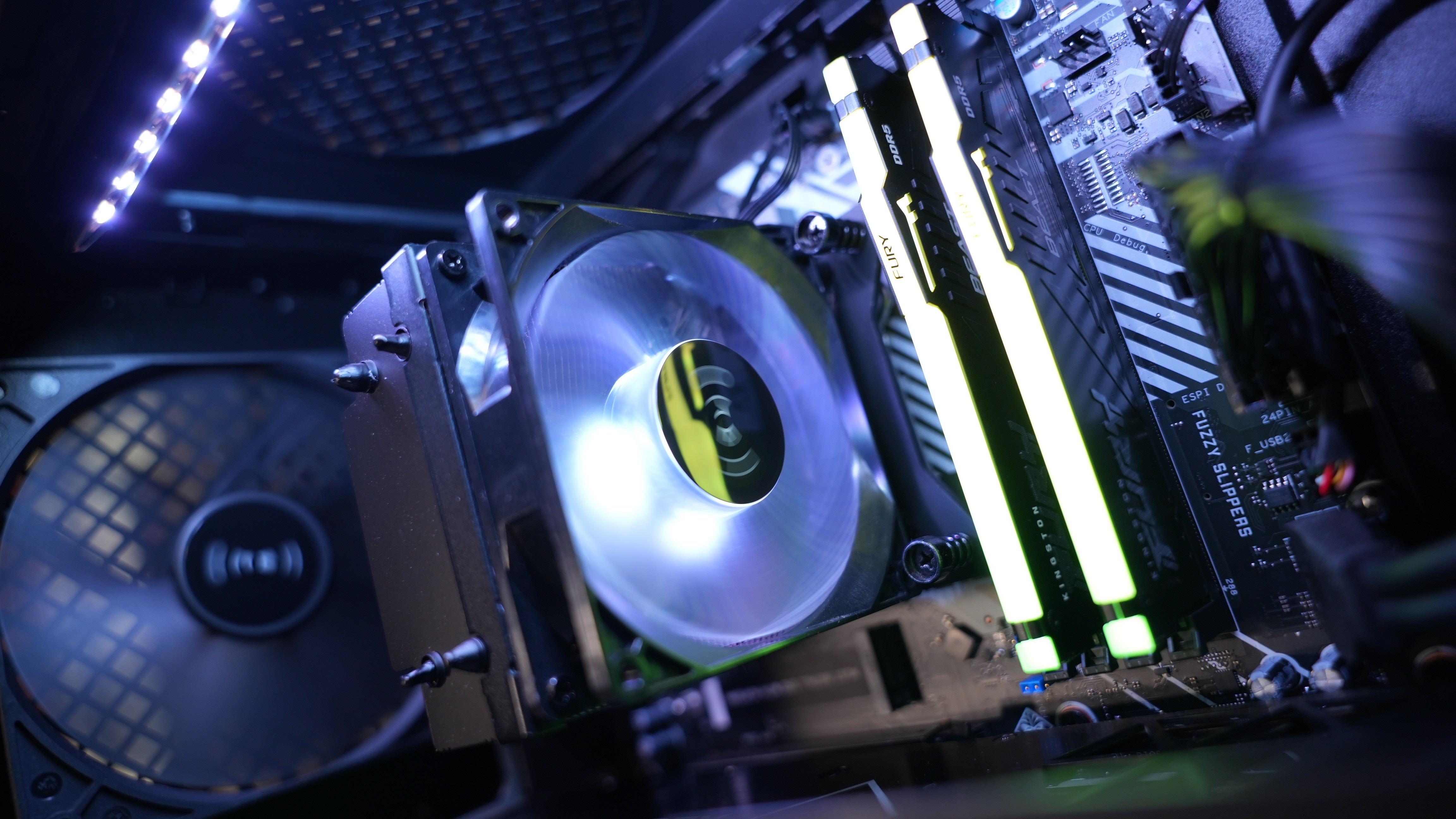 Ryzen 7 7700 + RTX 4070 Super Gaming/Streaming PC