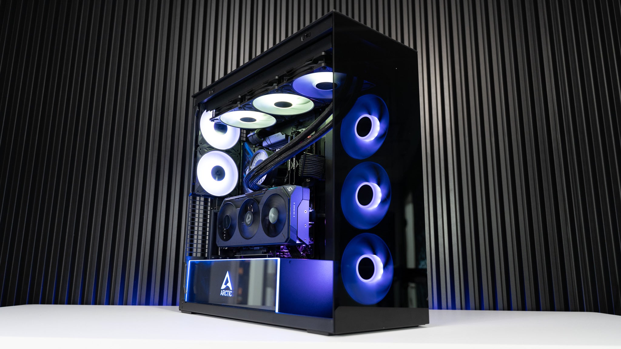 Ryzen 7 7800X3D + RX 9070XT Gaming/Streaming PC