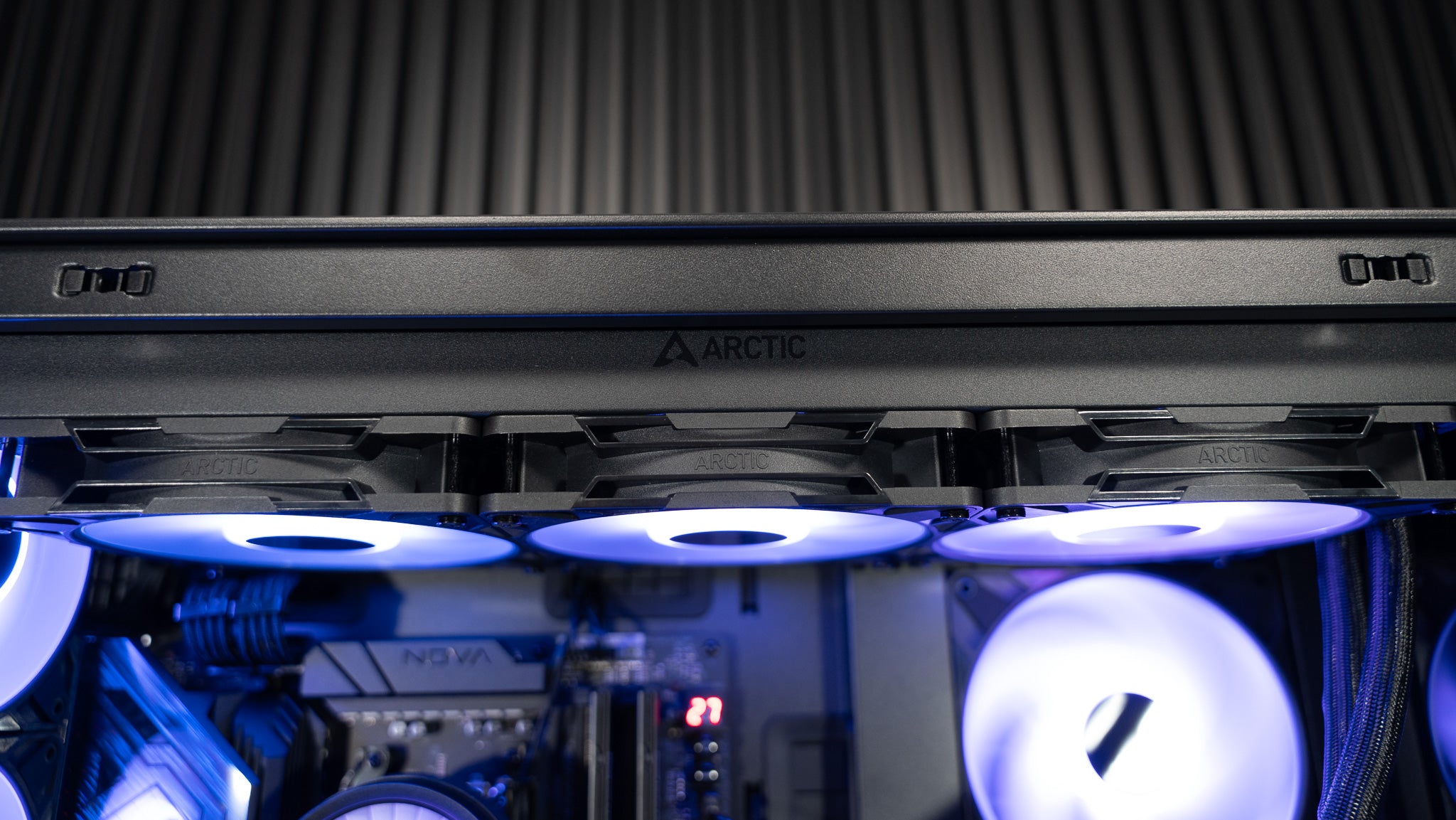 Ryzen 7 7800X3D + RX 9070XT Gaming/Streaming PC