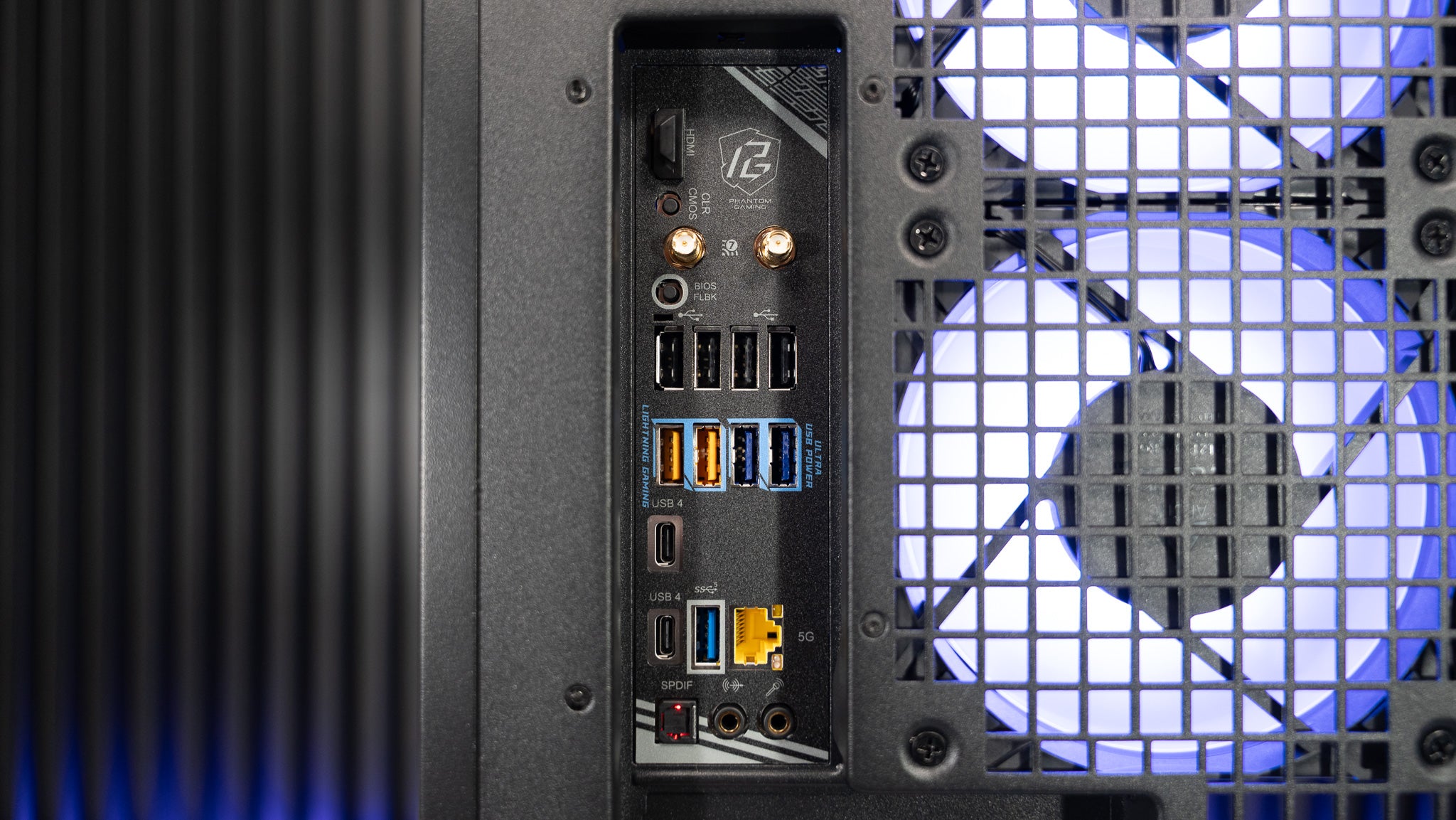 Ryzen 7 7800X3D + RX 9070XT Gaming/Streaming PC