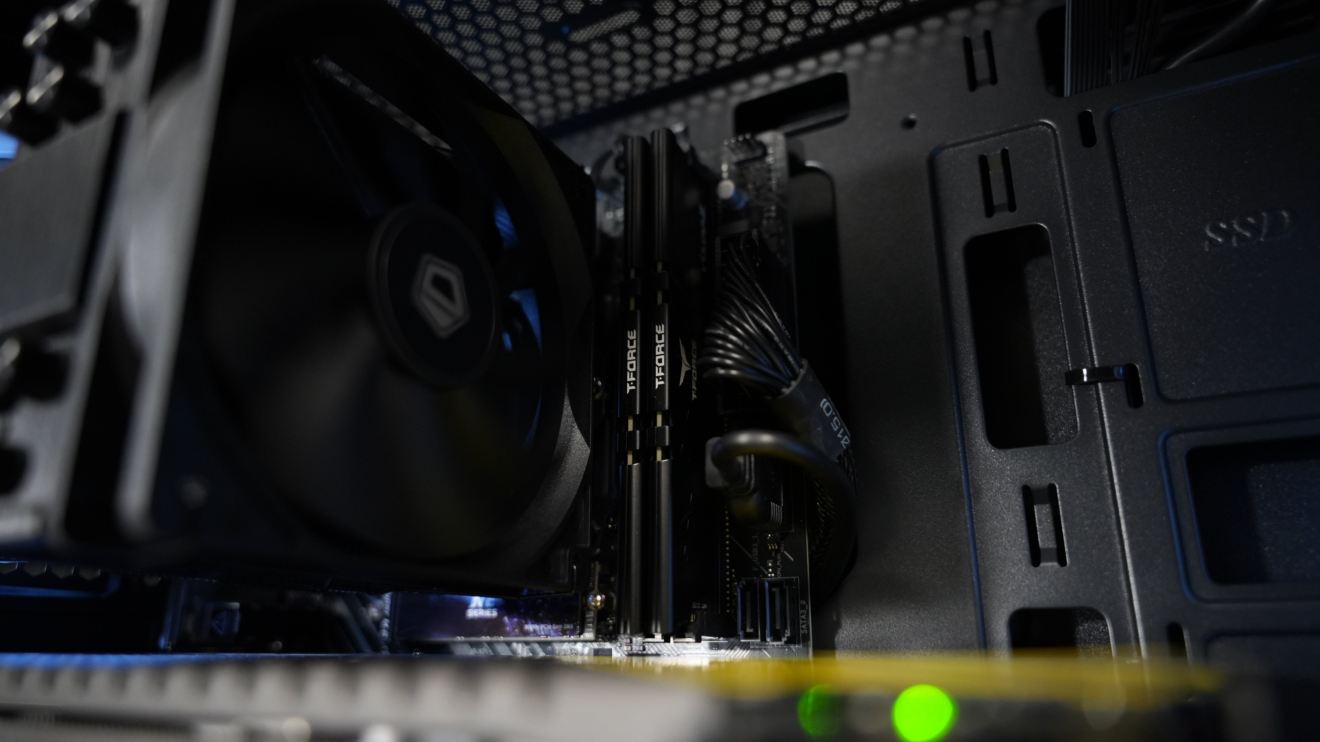 Intel i5 12400F + GTX 1080 Gaming PC