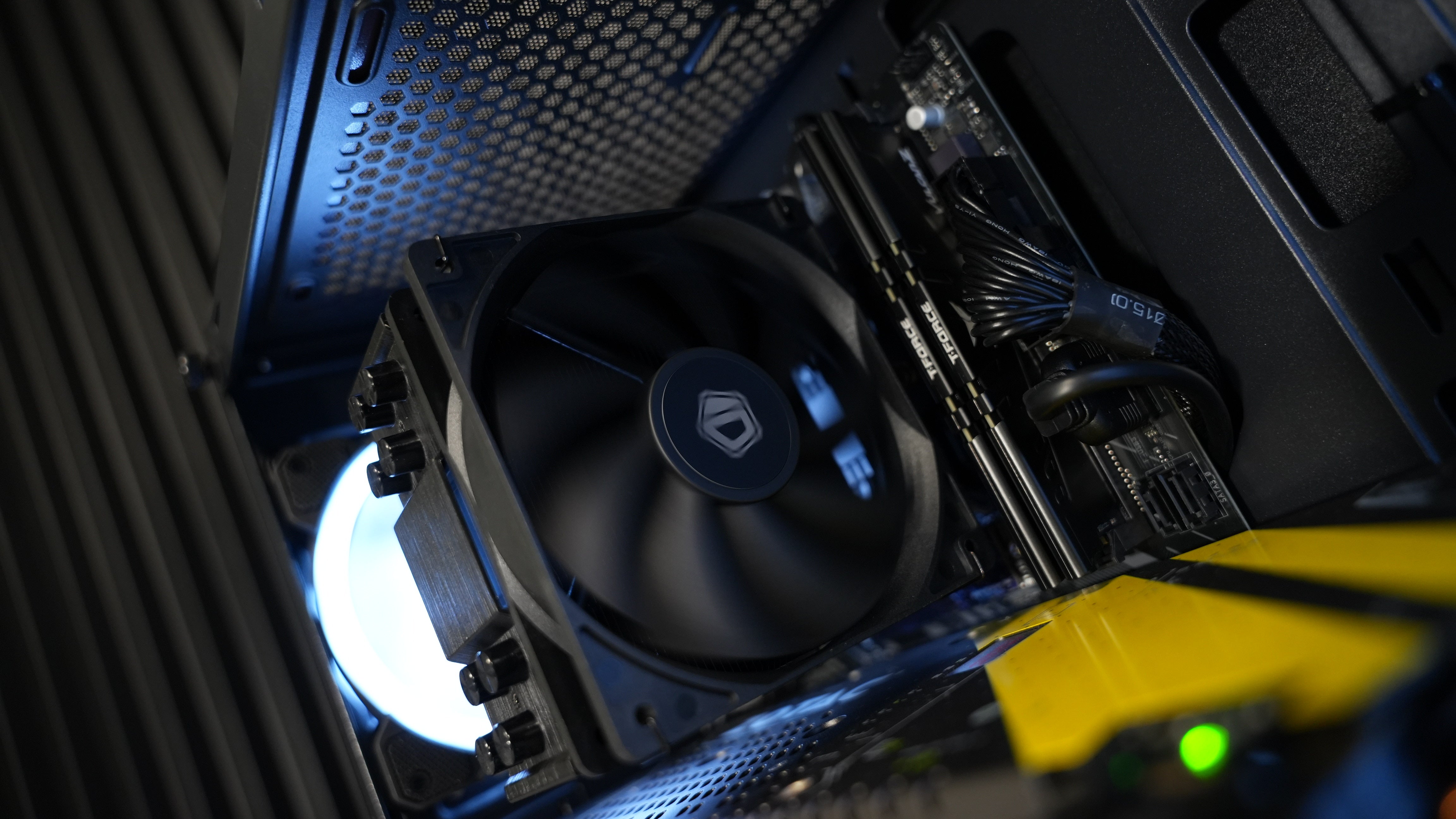 Intel i5 12400F + GTX 1080 Gaming PC