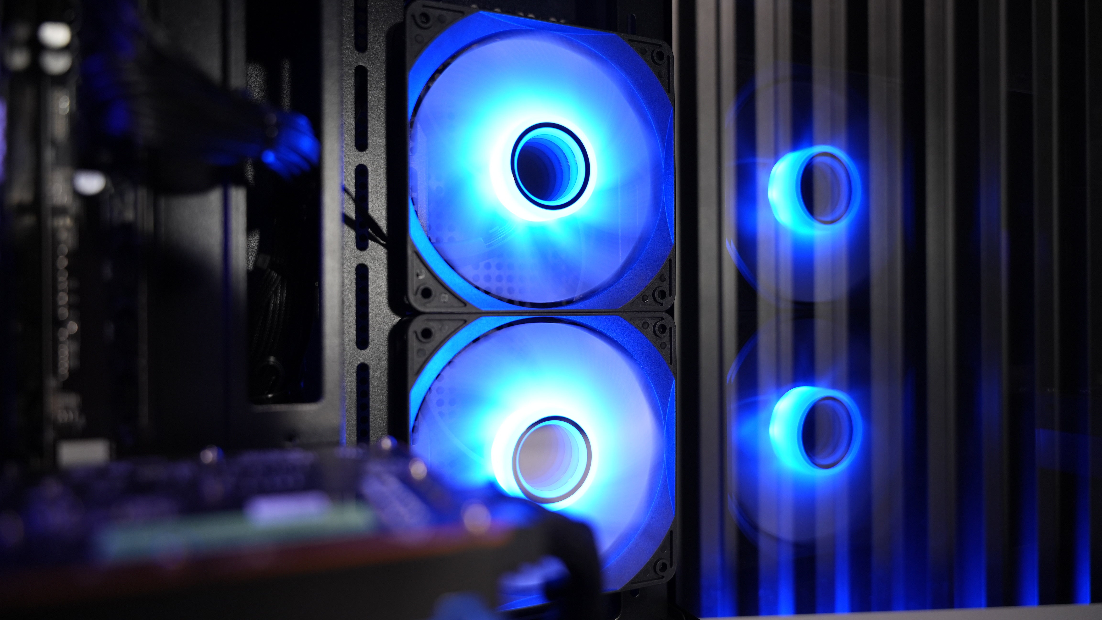 Ryzen 5 5500 + Radeon Pro W5700 Gaming PC