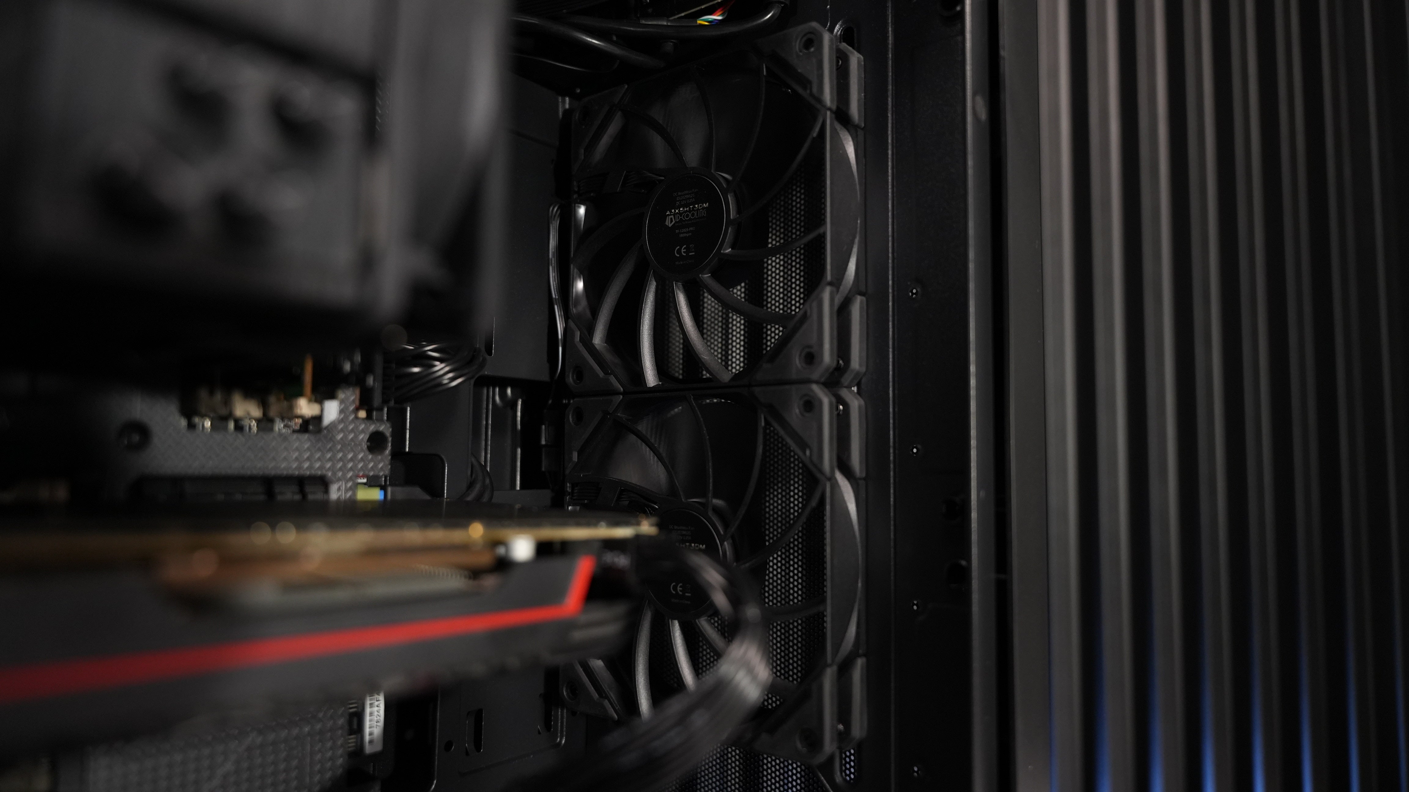 Intel i7 4770 + GTX 1080 Budget Gaming PC