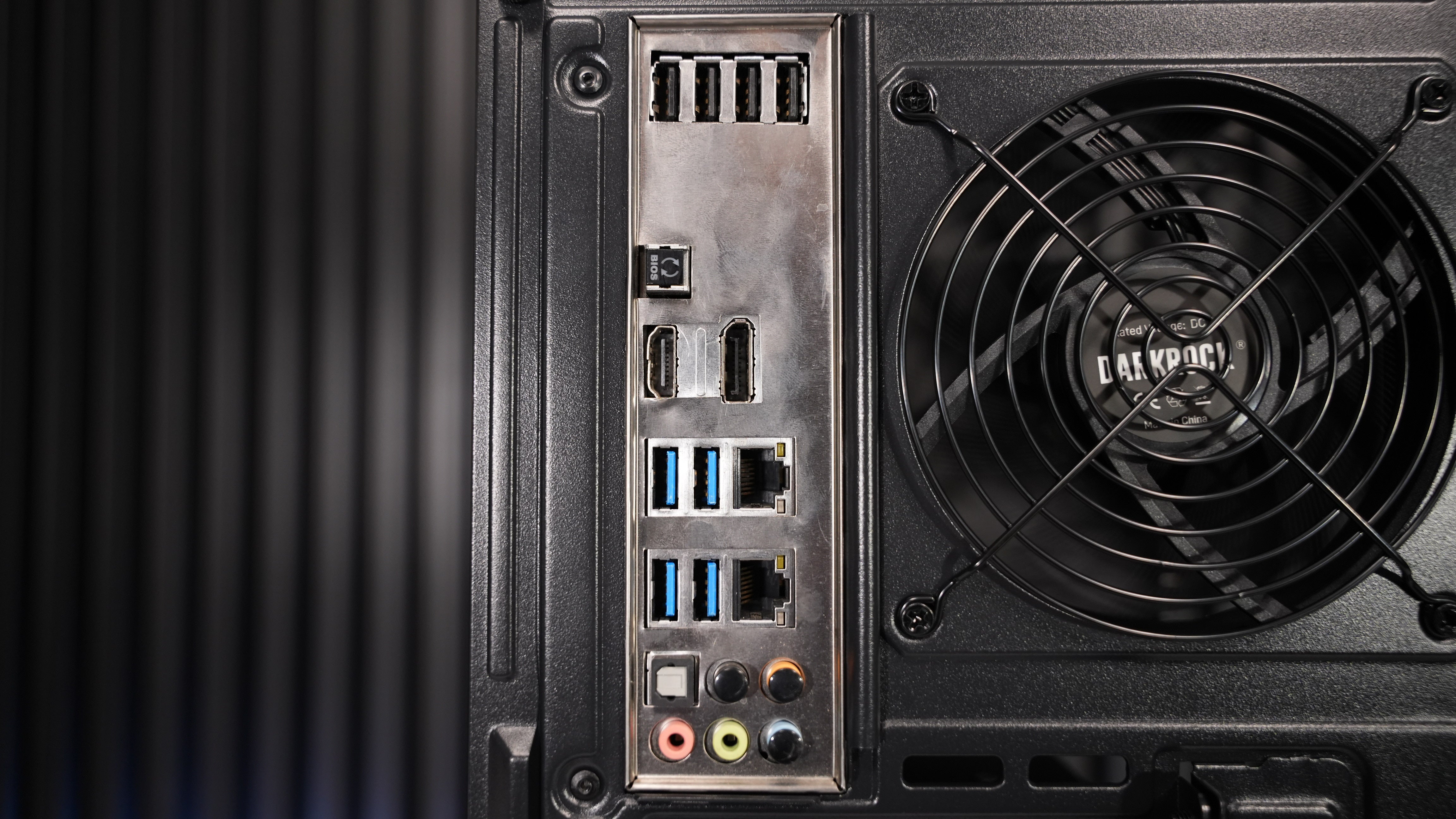 Intel i7 4770 + GTX 1080 Budget Gaming PC