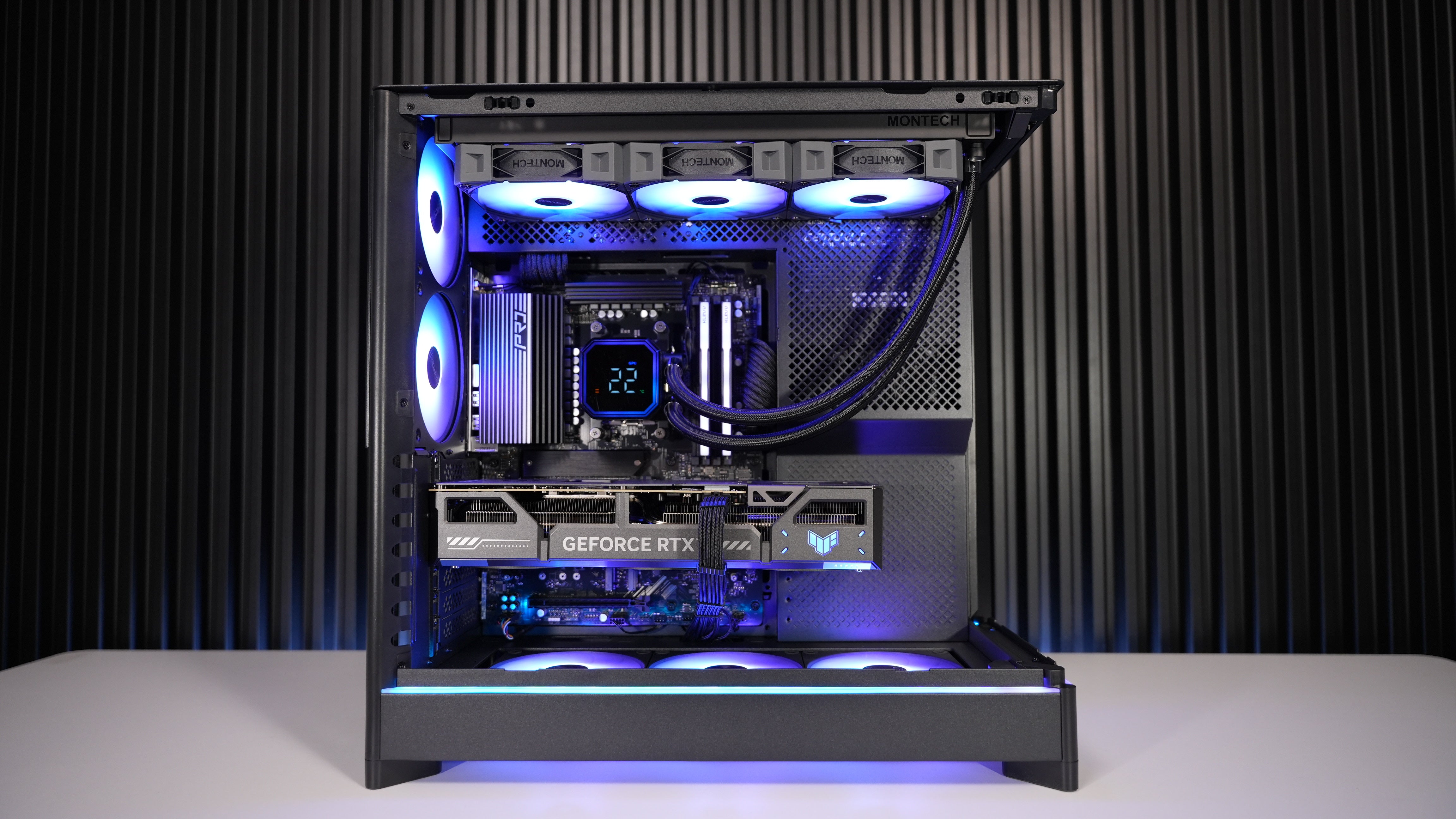 Ryzen 7 7700X + RTX 5070 Gaming/Streaming PC