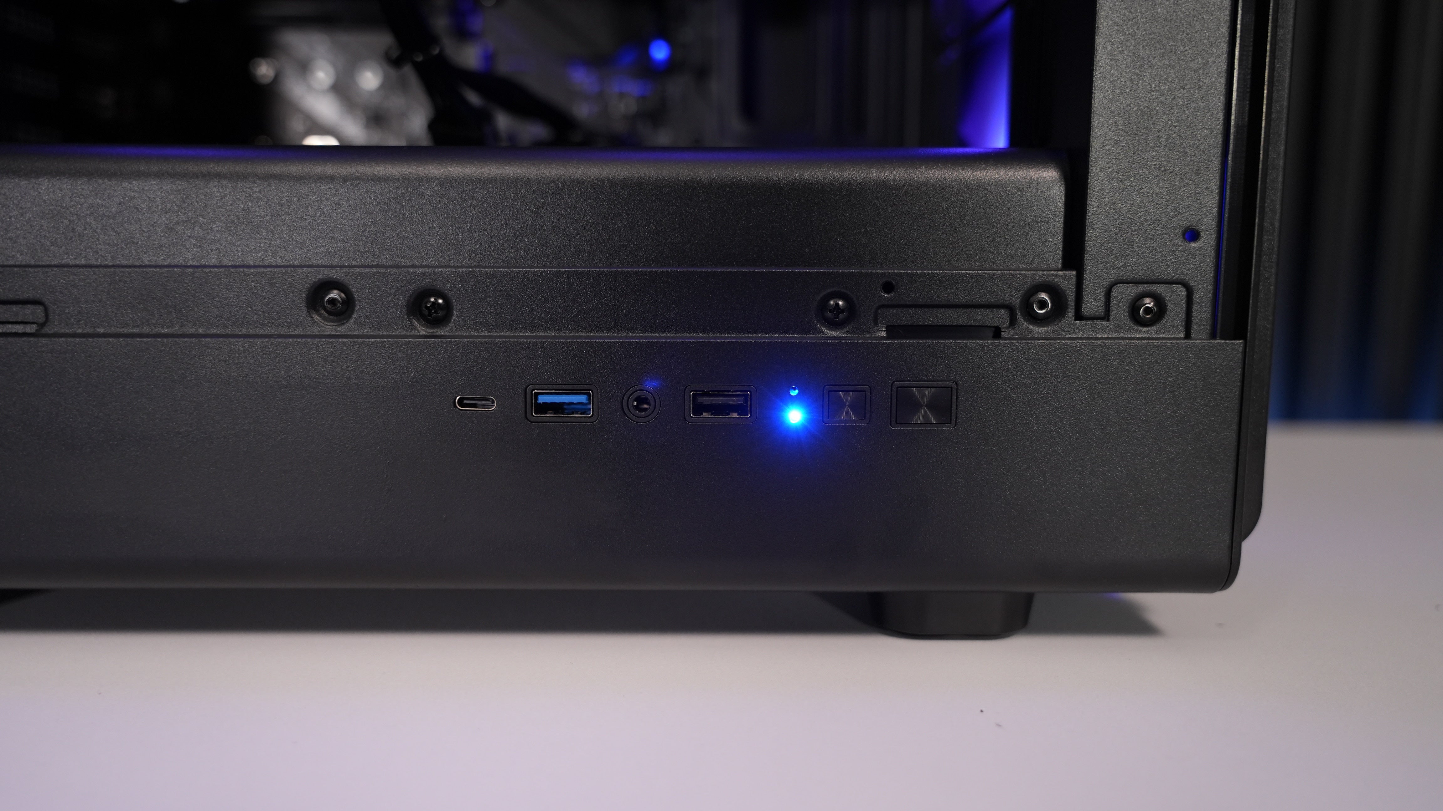 Ryzen 7 5800X + Intel Arc B580 Gaming PC