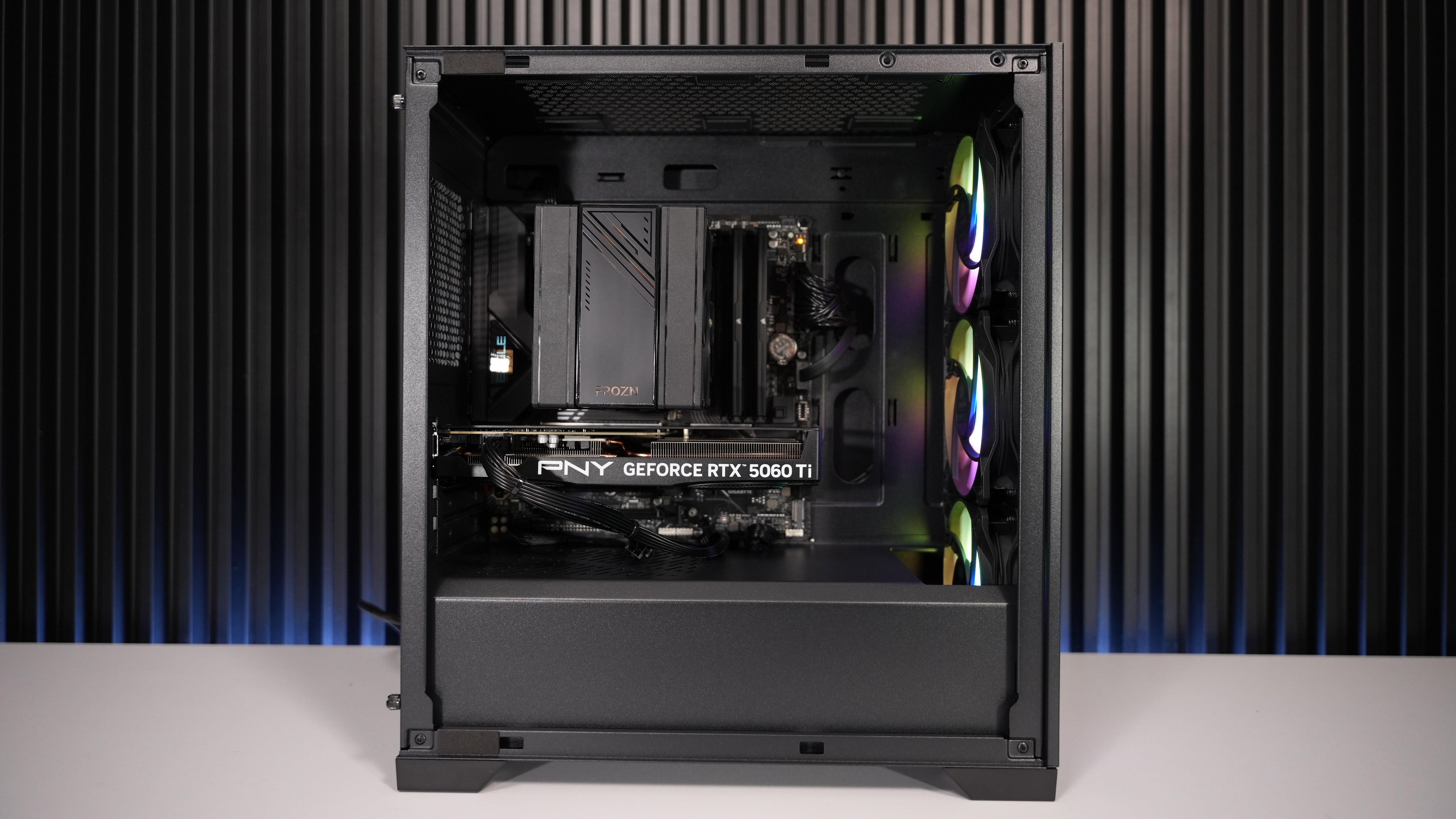 Intel Ultra 5 225F + RTX 5060Ti Gaming PC