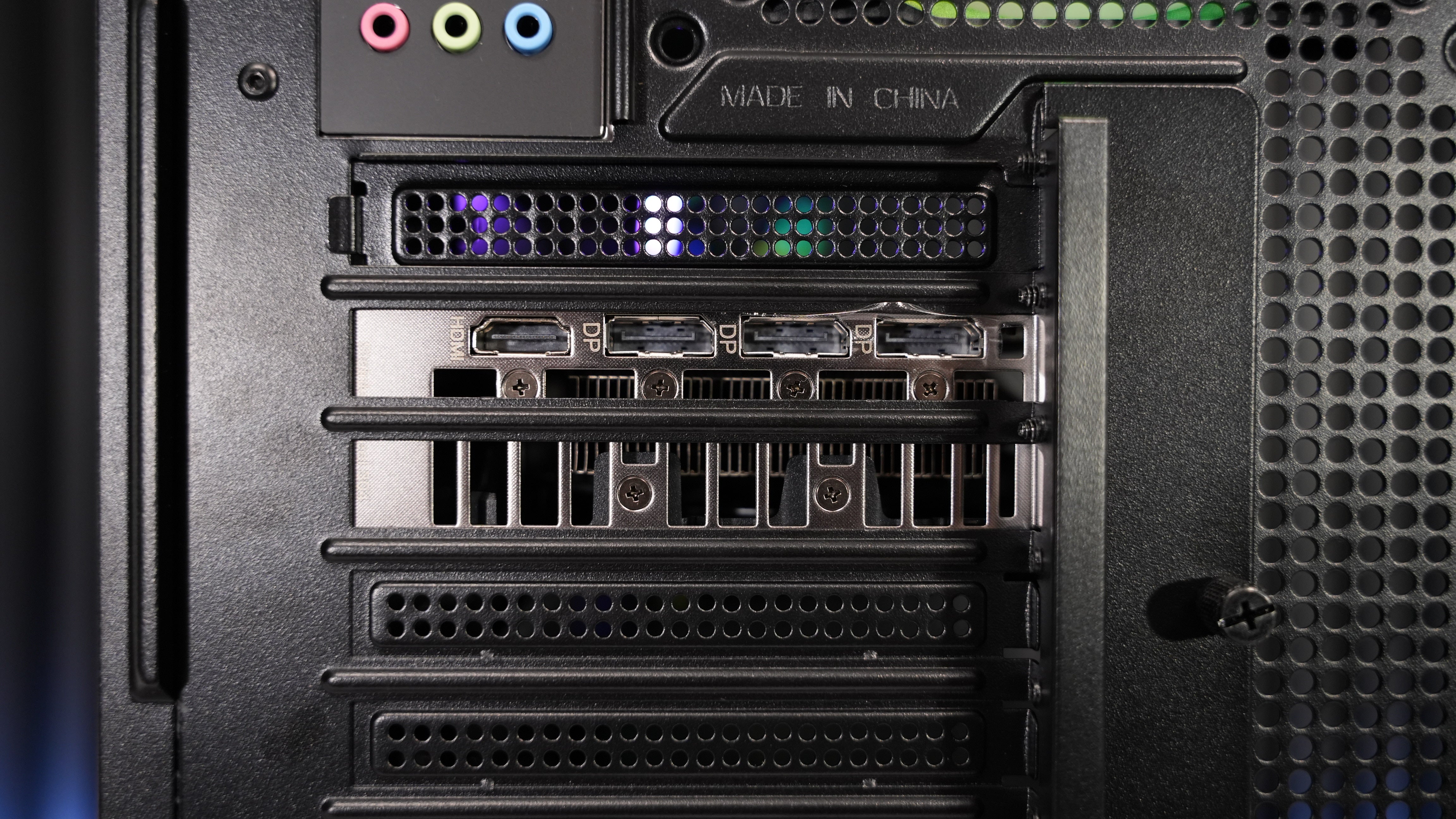 Intel i7 13700K + RTX 5060 Gaming PC