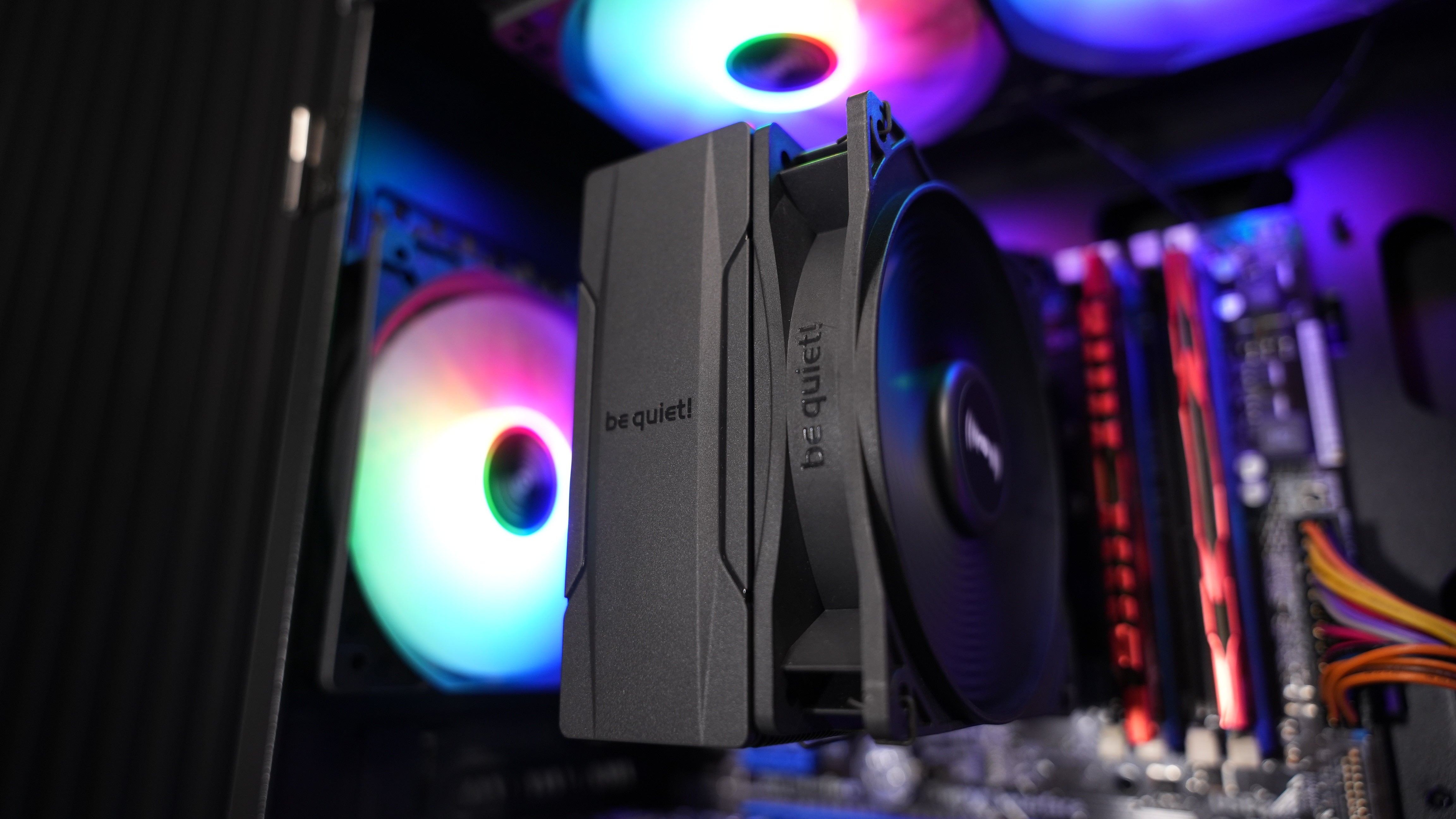 Intel i7 2700K + AMD R7 250X Budget PC