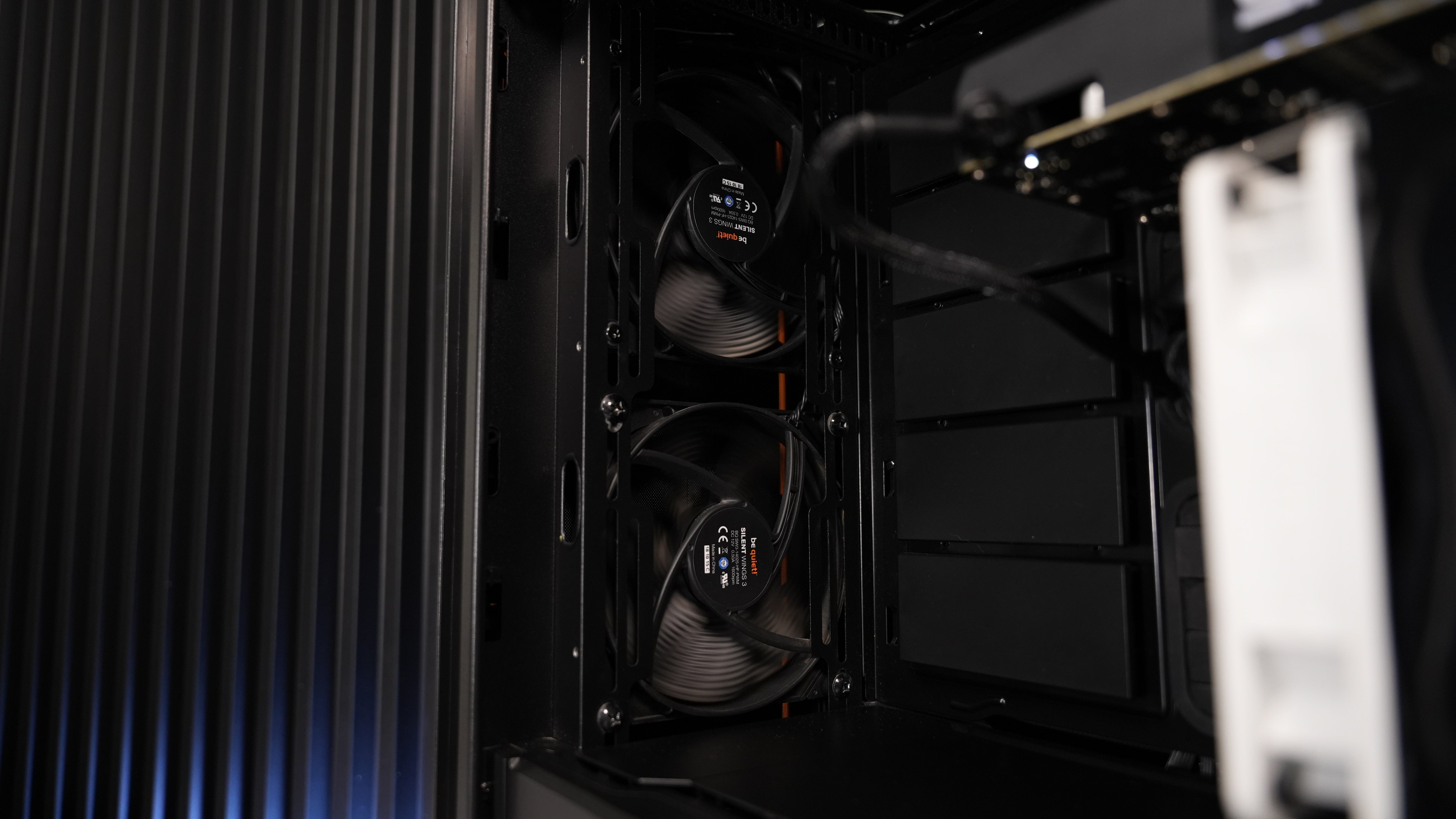 Intel i7 7700K + GTX 1070 Gaming PC