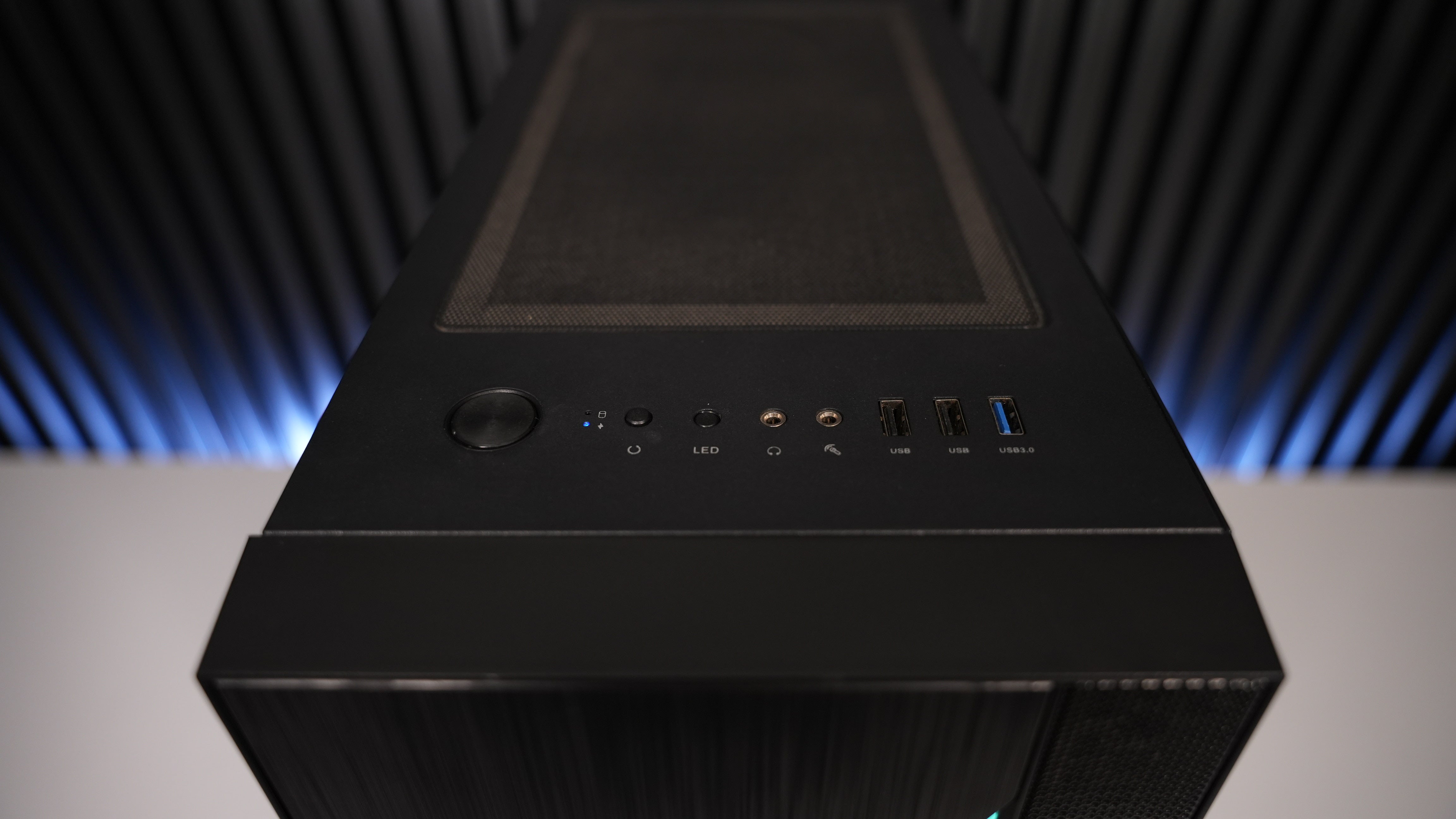 Intel i3 10100F + GTX 1660Ti Gaming PC