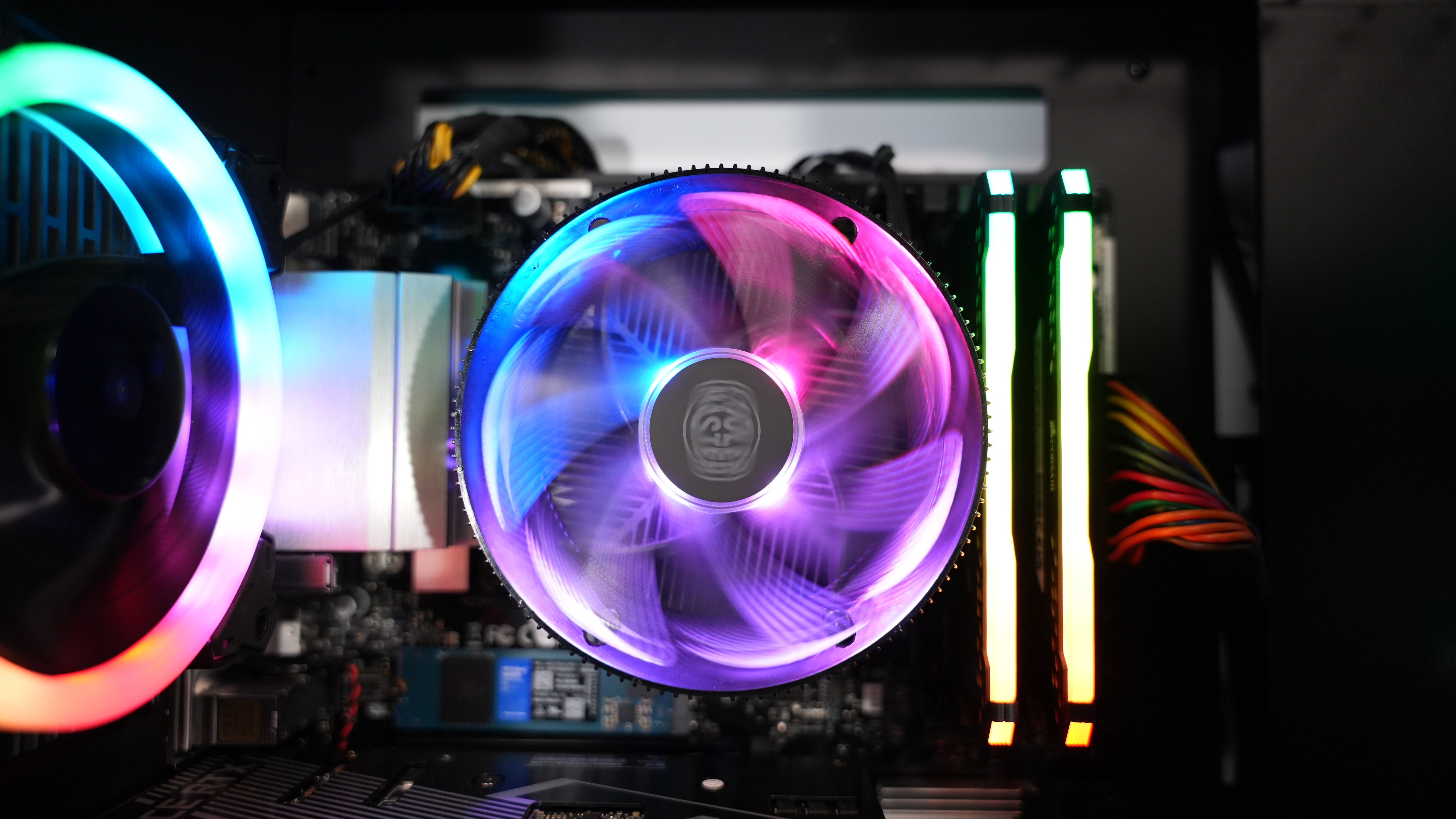 Ryzen 5 5600X + RTX 3060 12GB Gaming PC