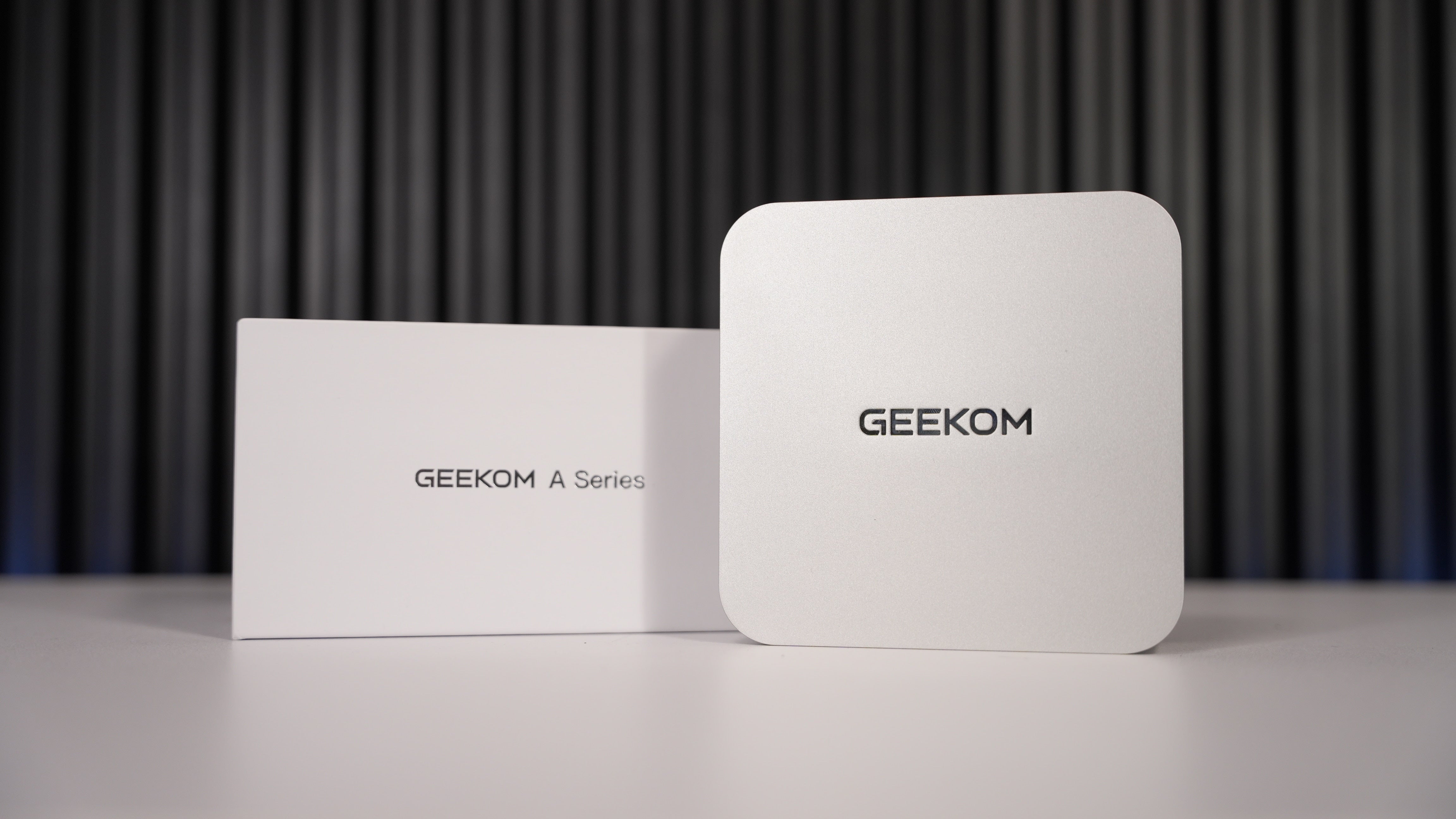 Ryzen AI 9 HX370 Mini PC