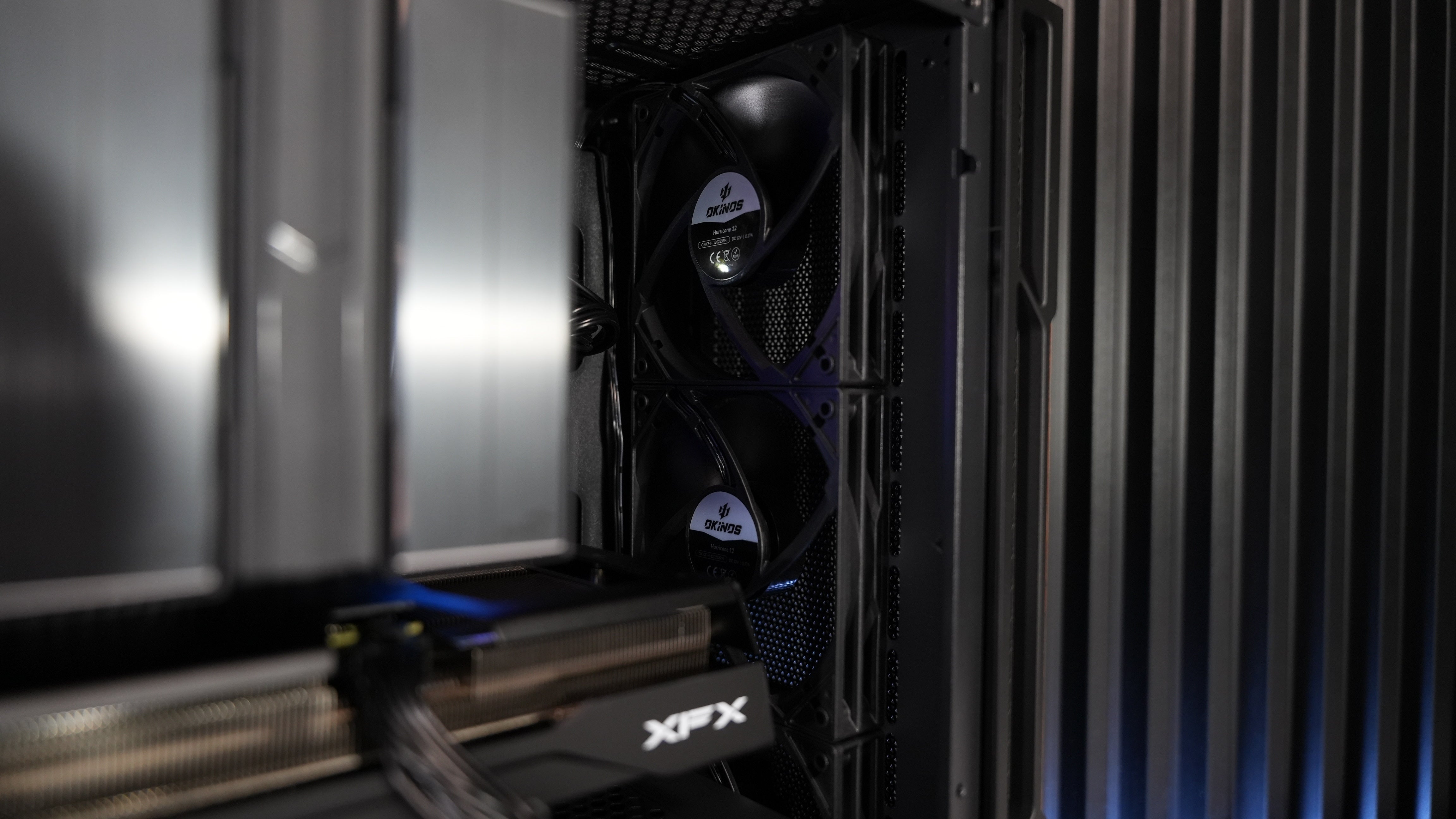 Ryzen 5 5600G + RX 9060XT Gaming PC