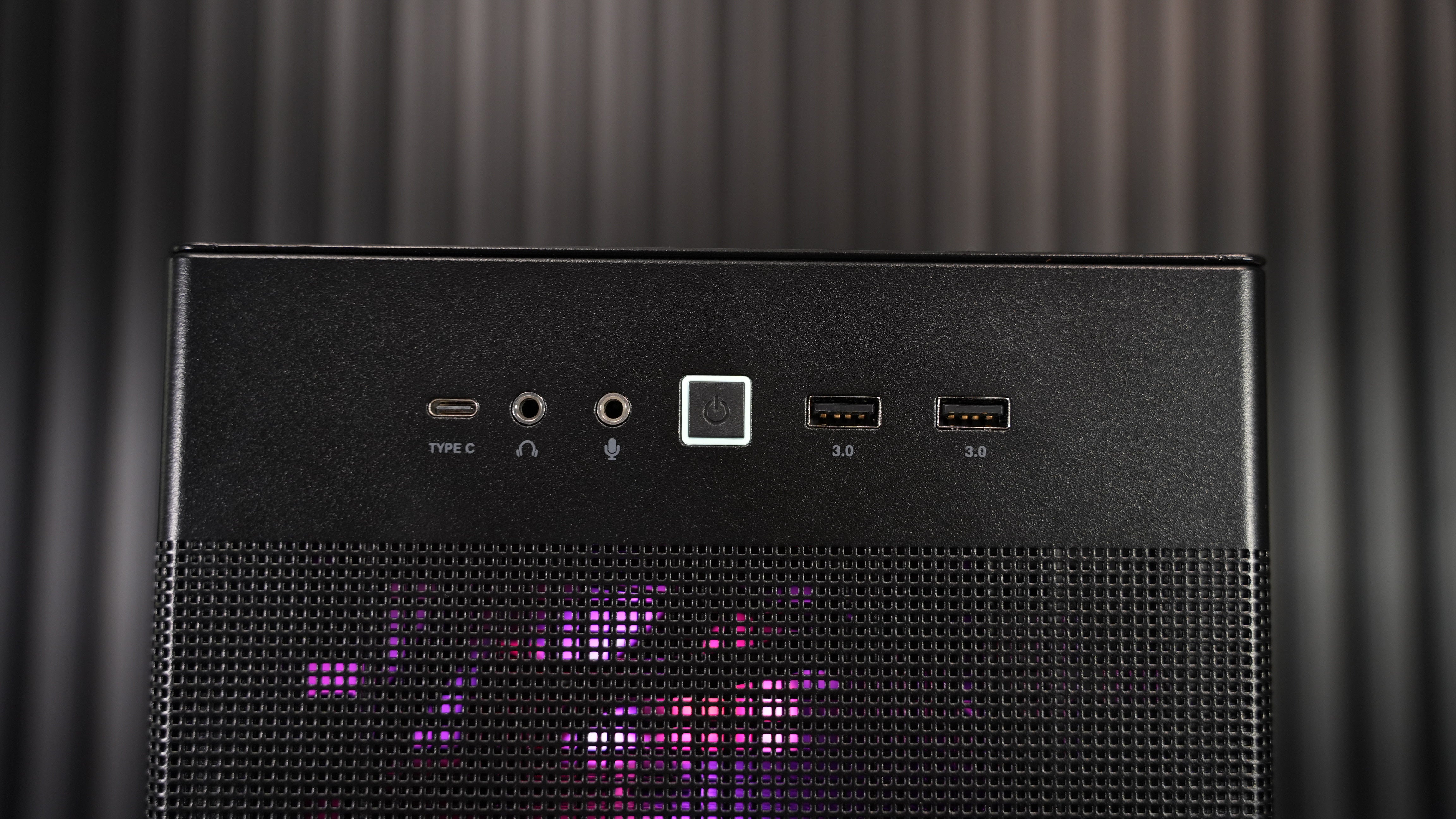 Ryzen 7 7800X3D + RX 9070XT Gaming/Streaming PC