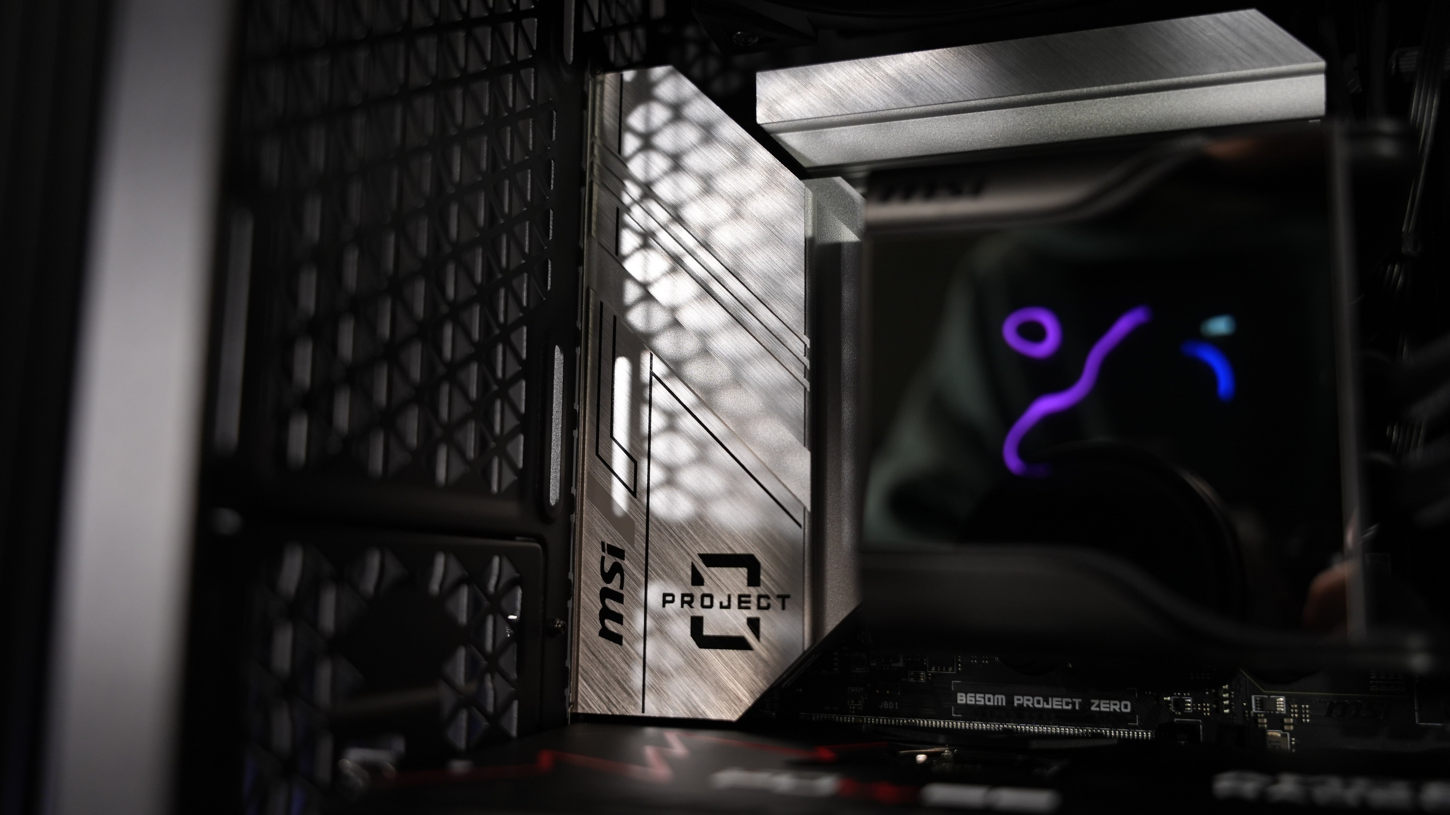 Ryzen 5 9600X + RX 9070XT Gaming/Streaming PC