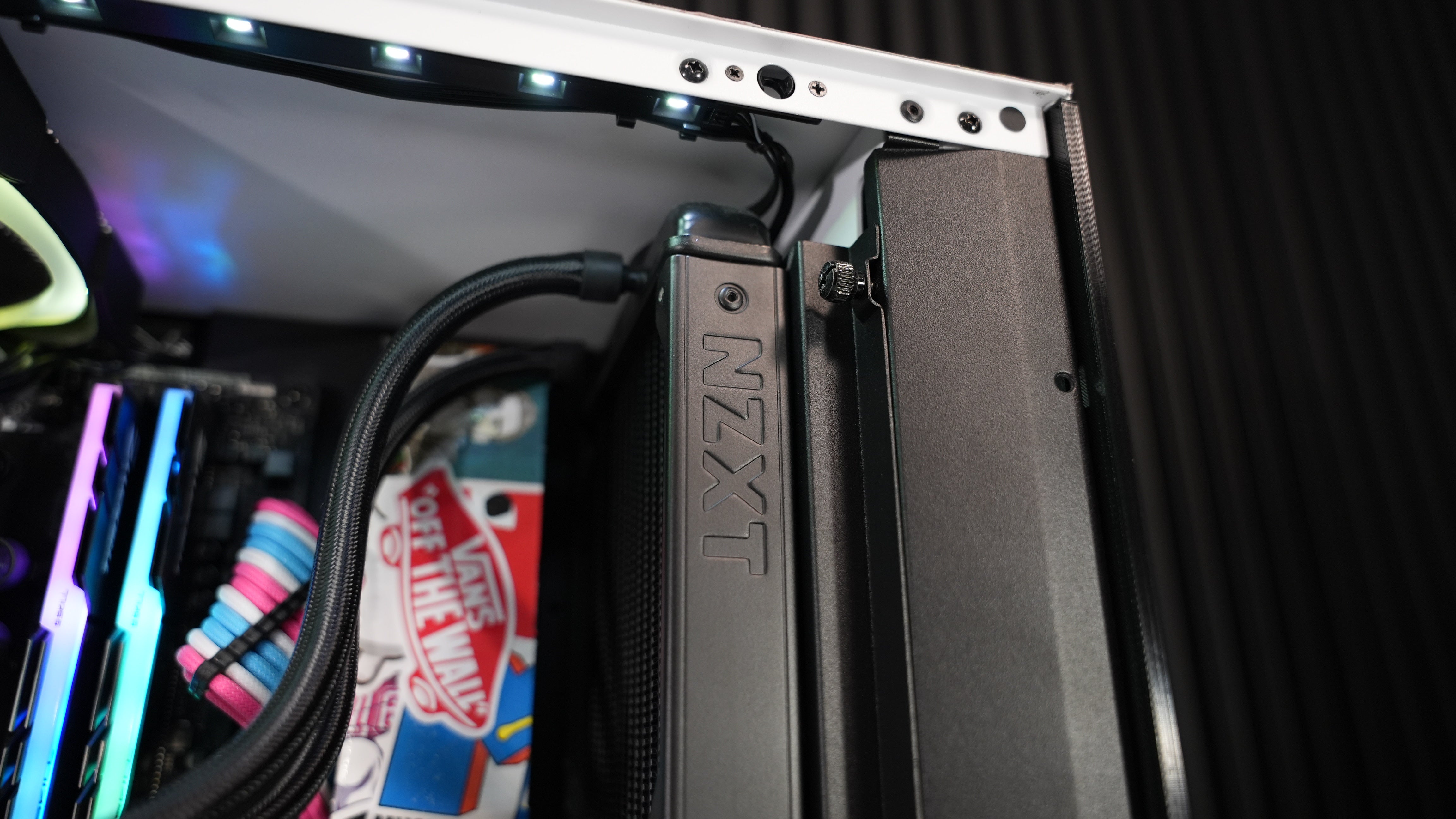 Ryzen 7 5800X + RTX 4070Ti Gaming/Streaming PC