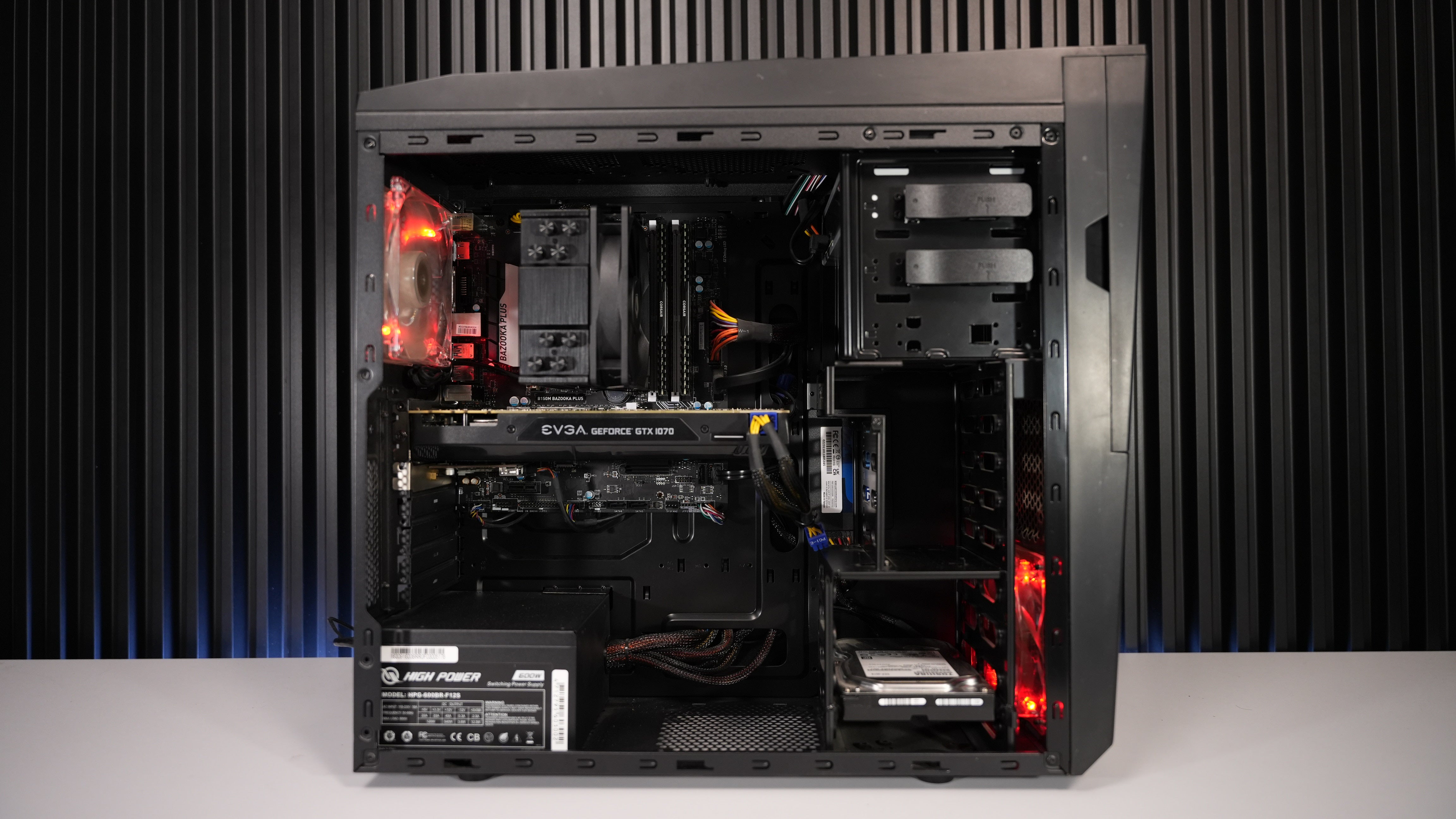 Intel i7 6700 + GTX 1070 Gaming PC