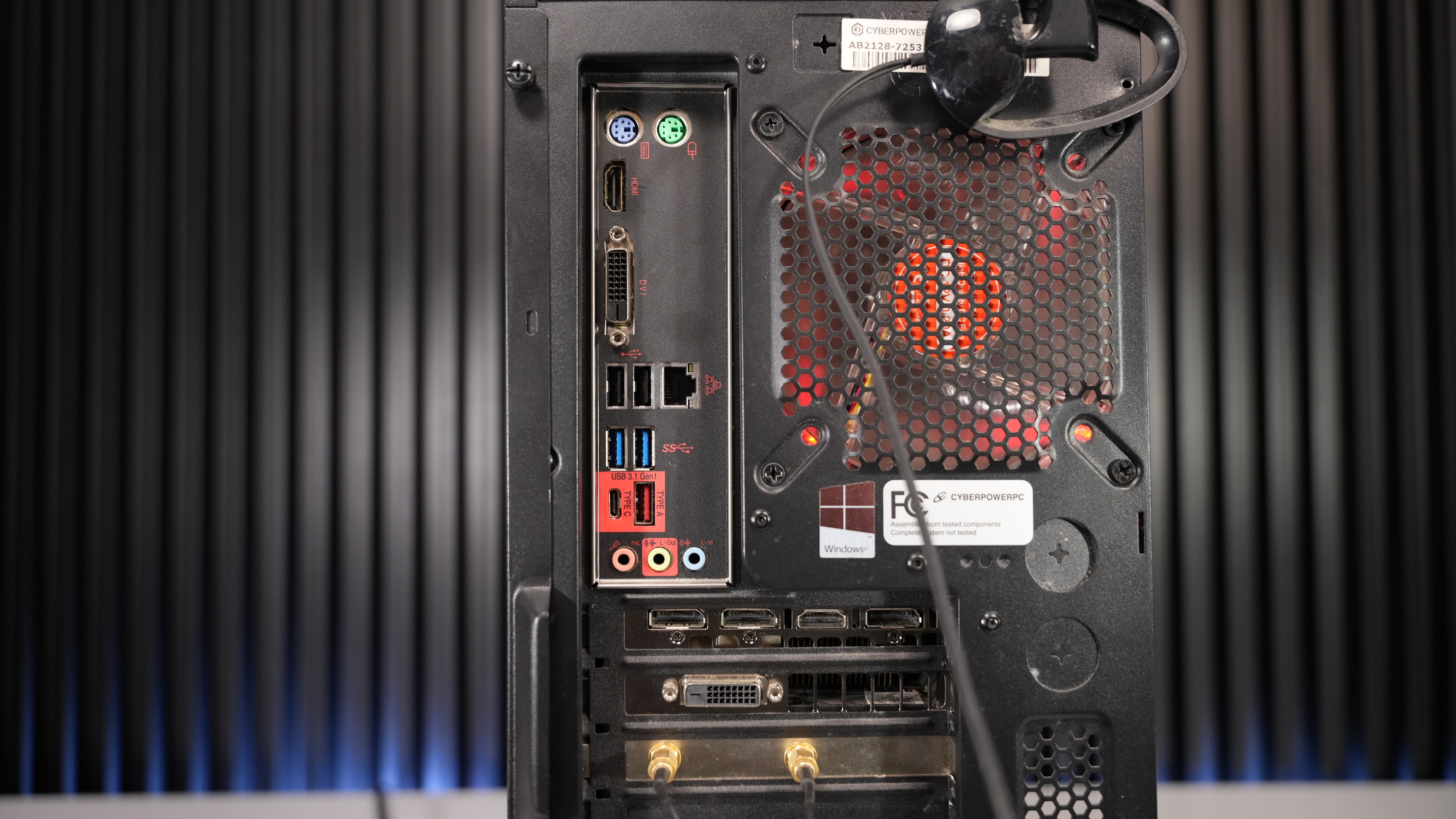 Intel i7 6700 + GTX 1070 Gaming PC